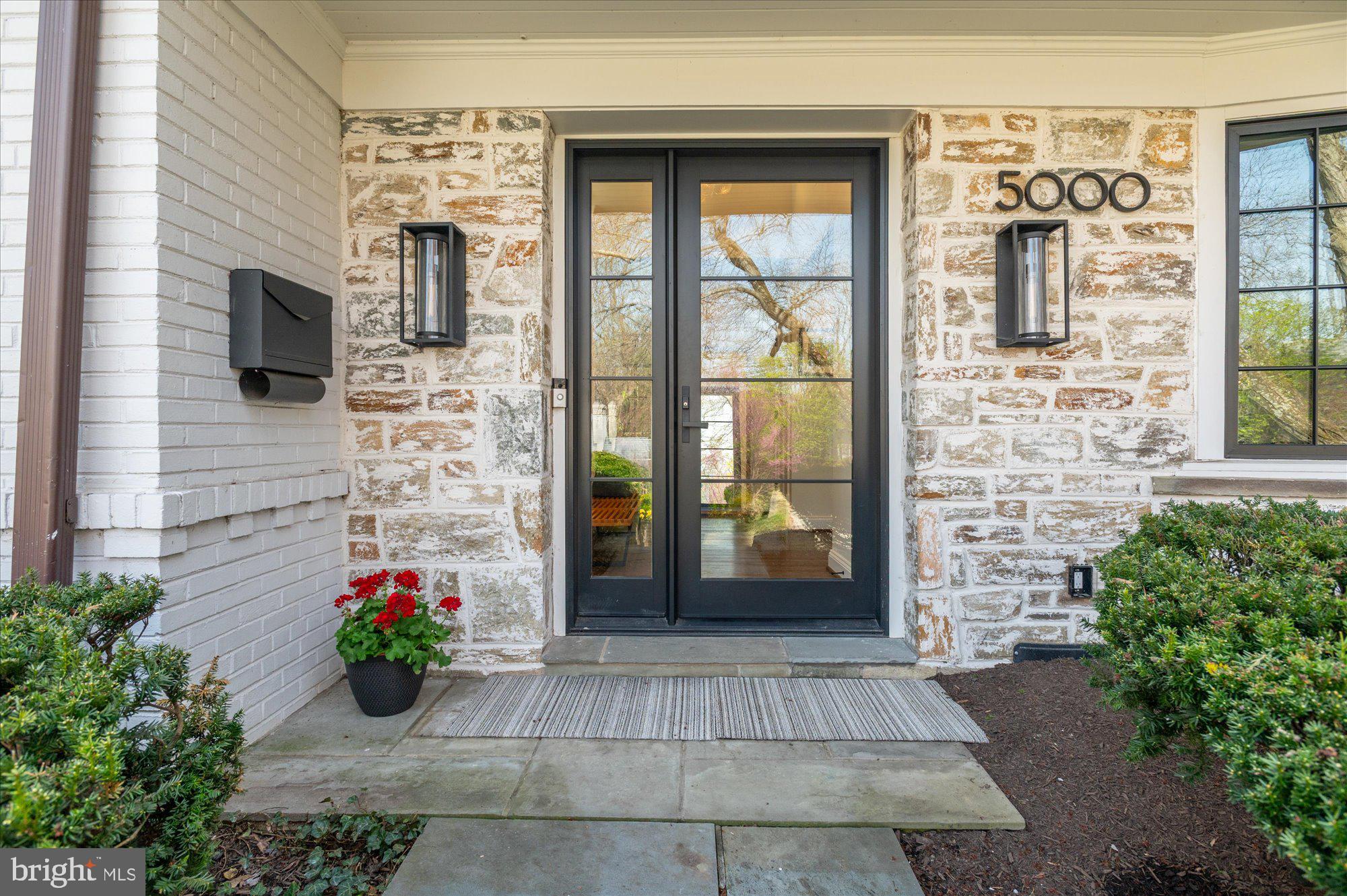 SPRING VALLEY - Residential