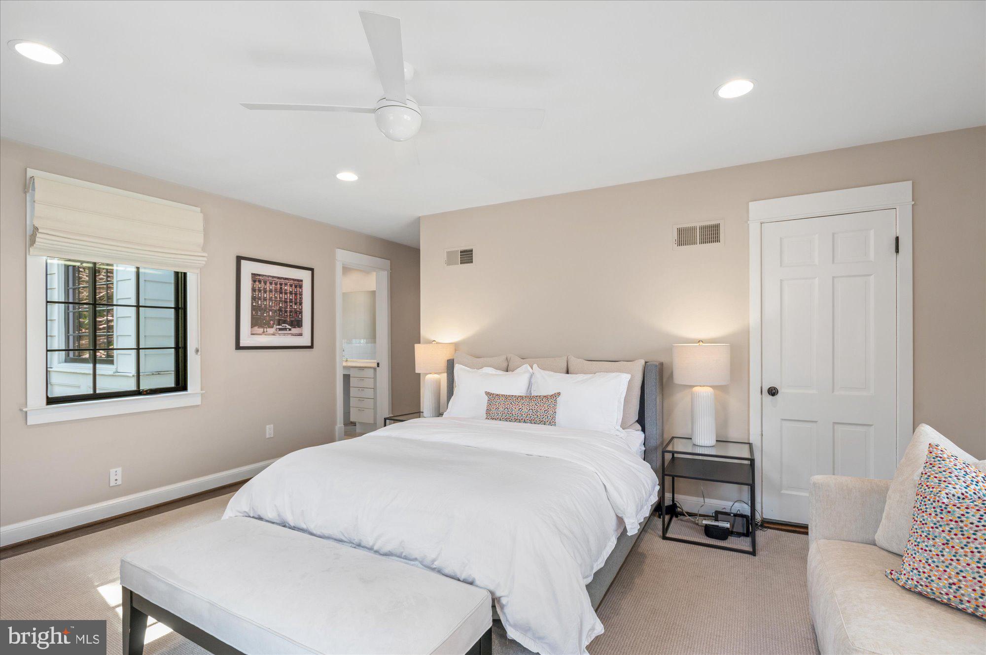 SPRING VALLEY - Residential