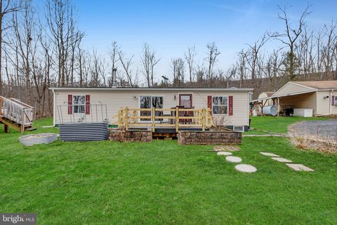 Homes For Sale - 7894 Leaser Road<br/> KEMPTON, PA 19529