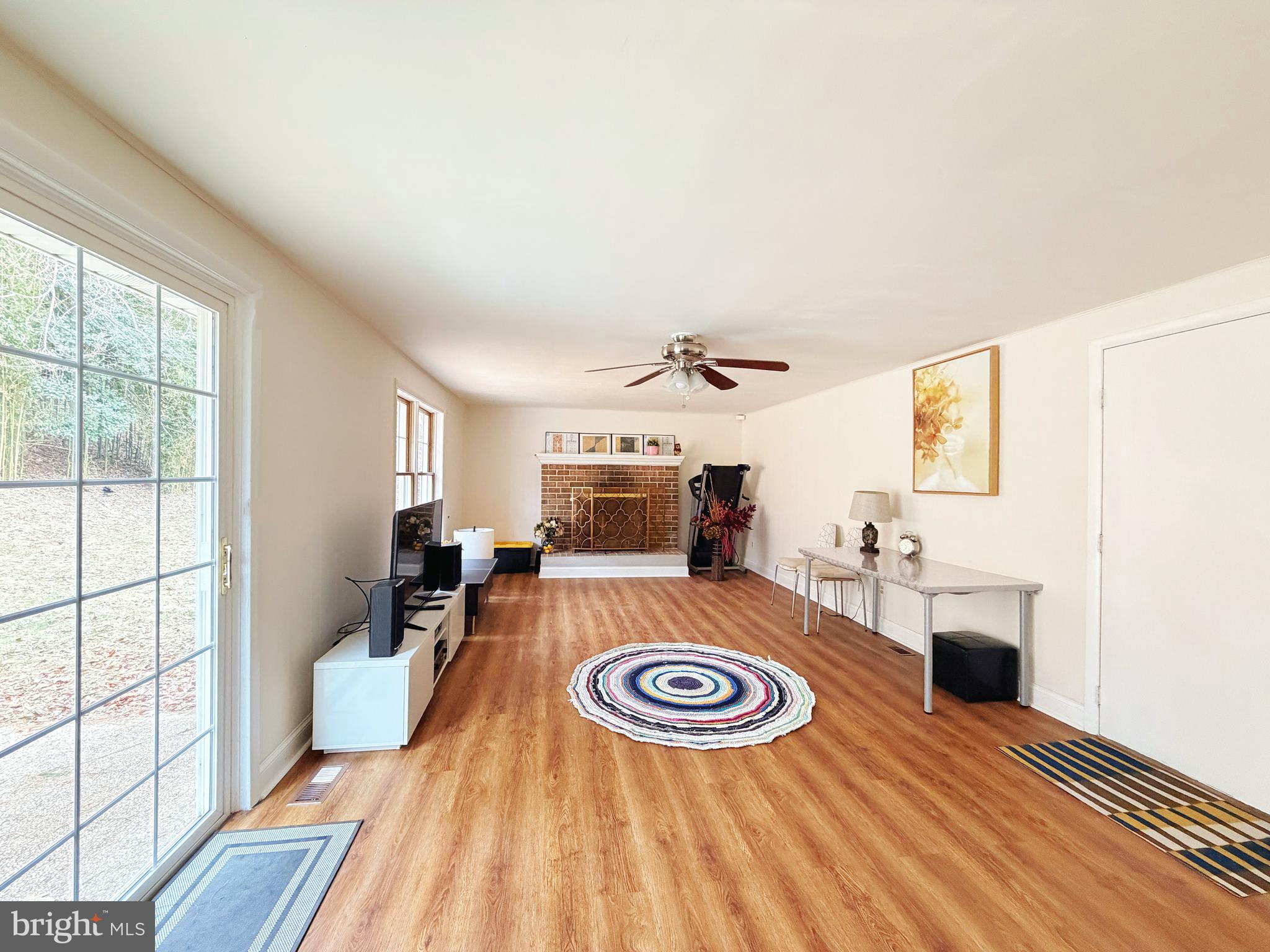 RAVENVIEW - Residential