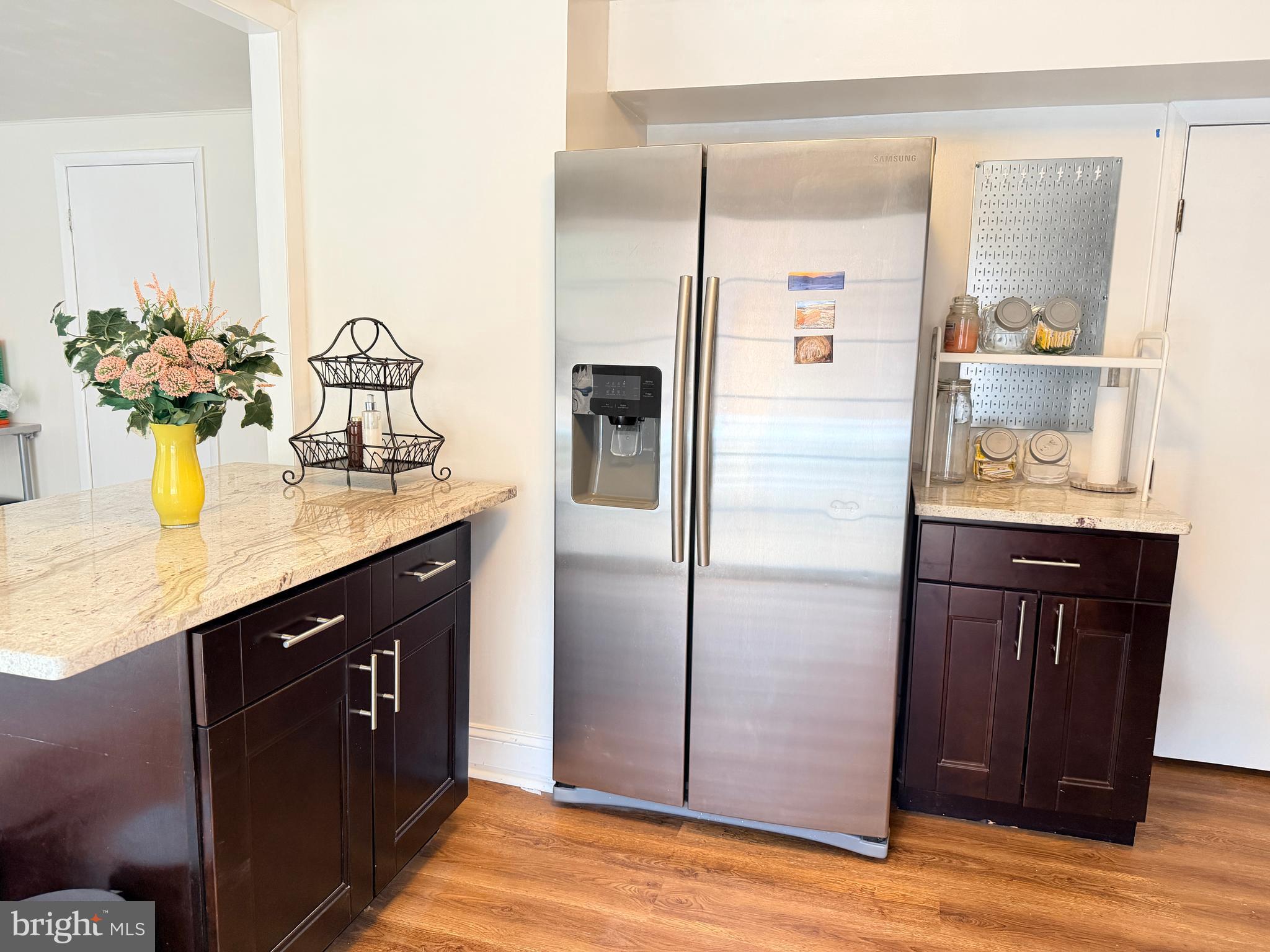 RAVENVIEW - Residential