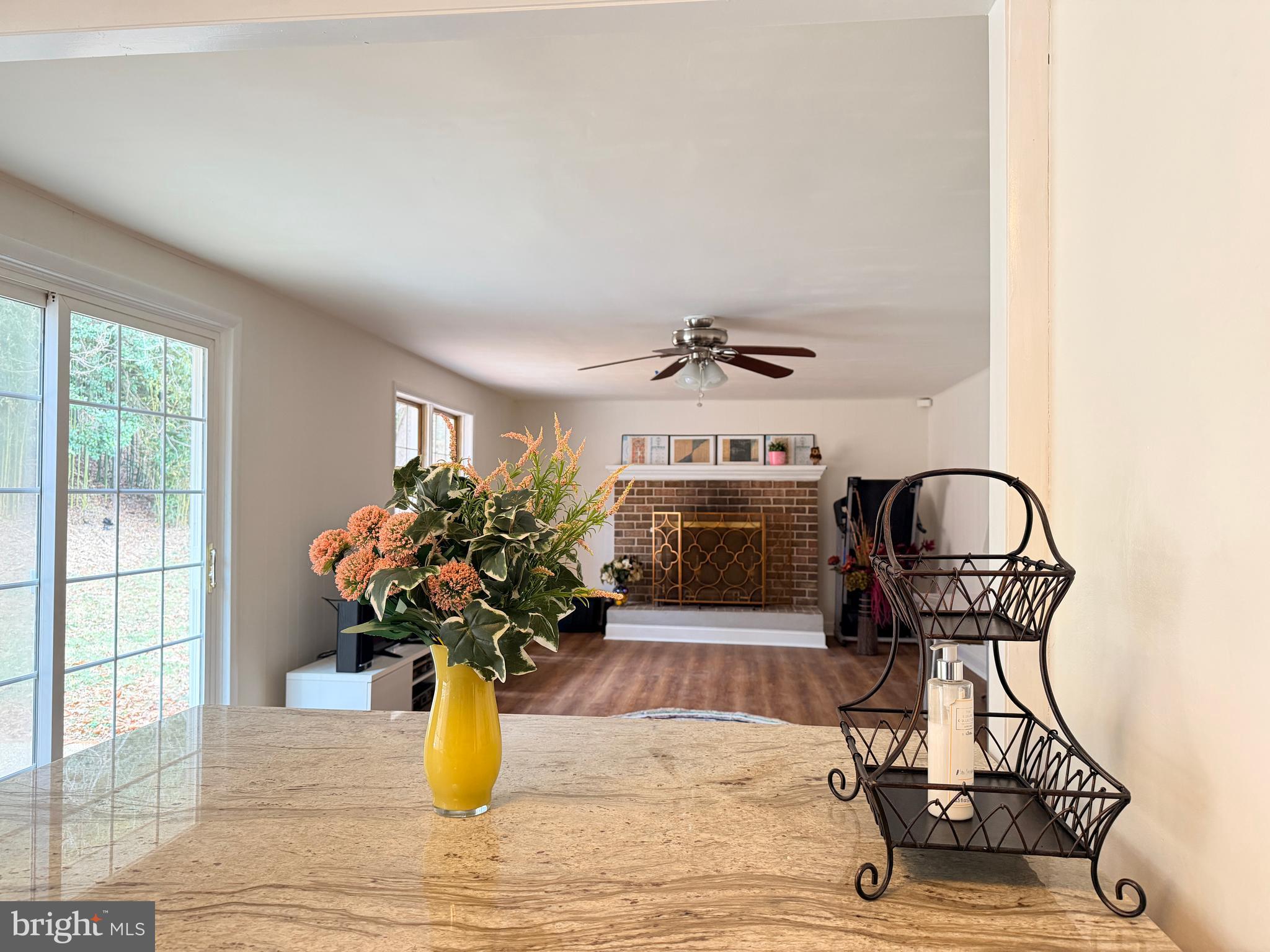 RAVENVIEW - Residential