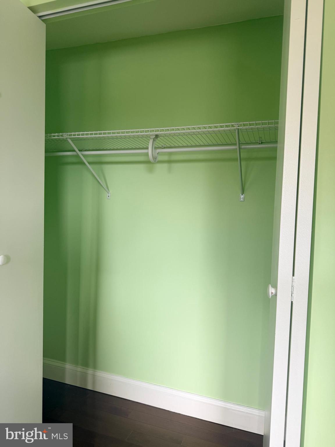 RAVENVIEW - Residential