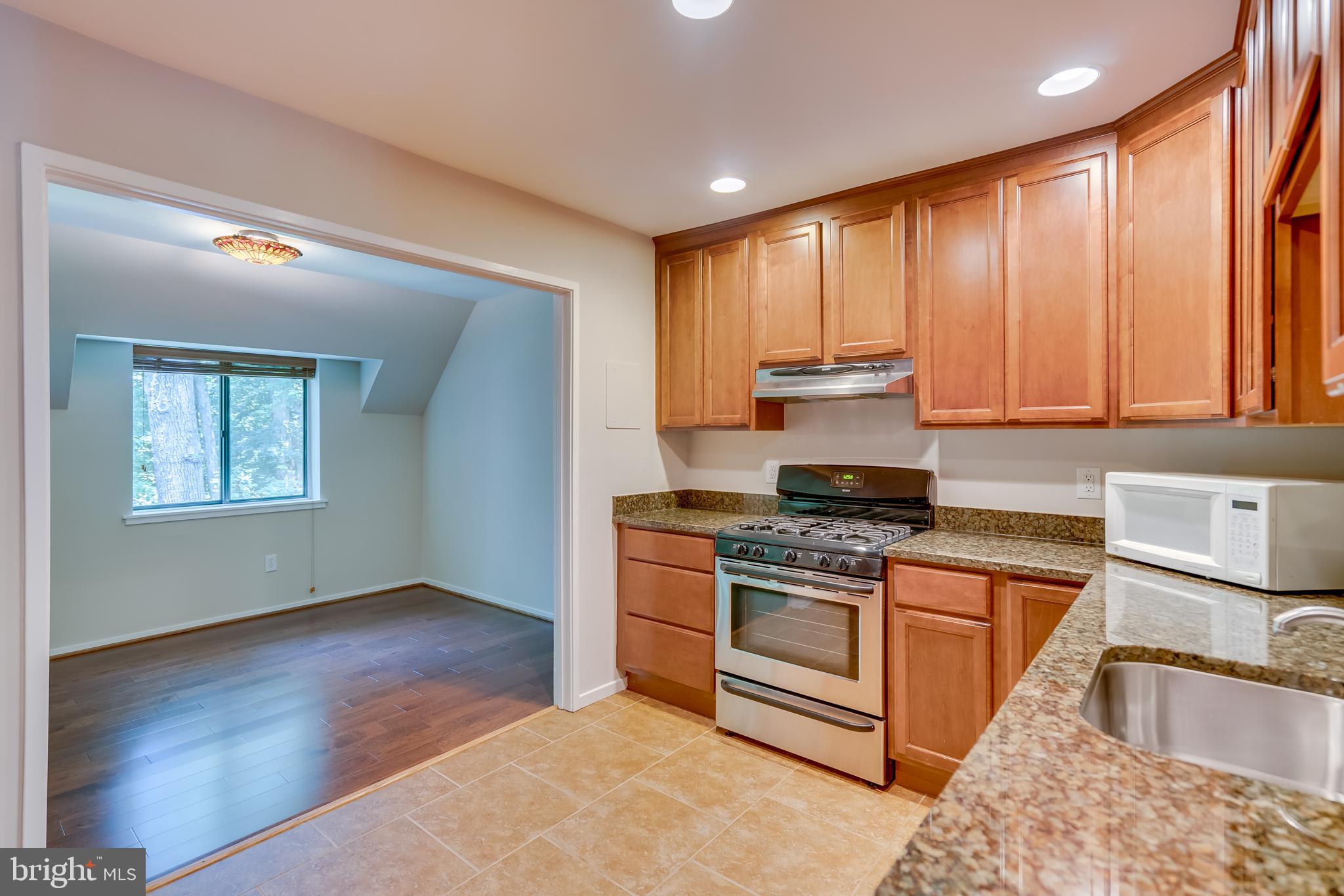 BENTANA PARK - Residential