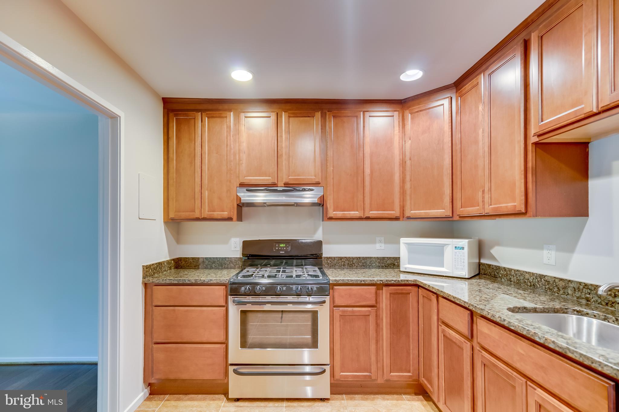 BENTANA PARK - Residential