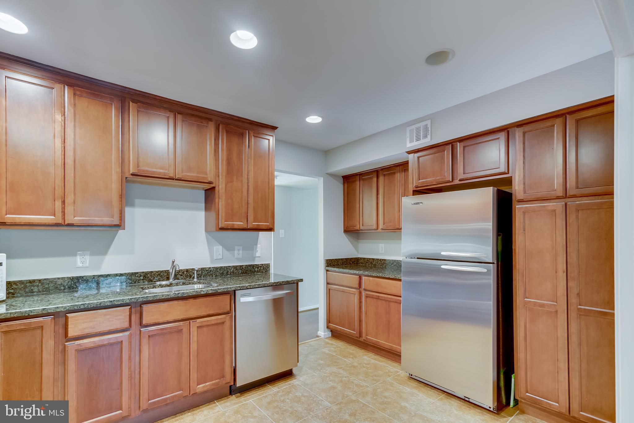 BENTANA PARK - Residential