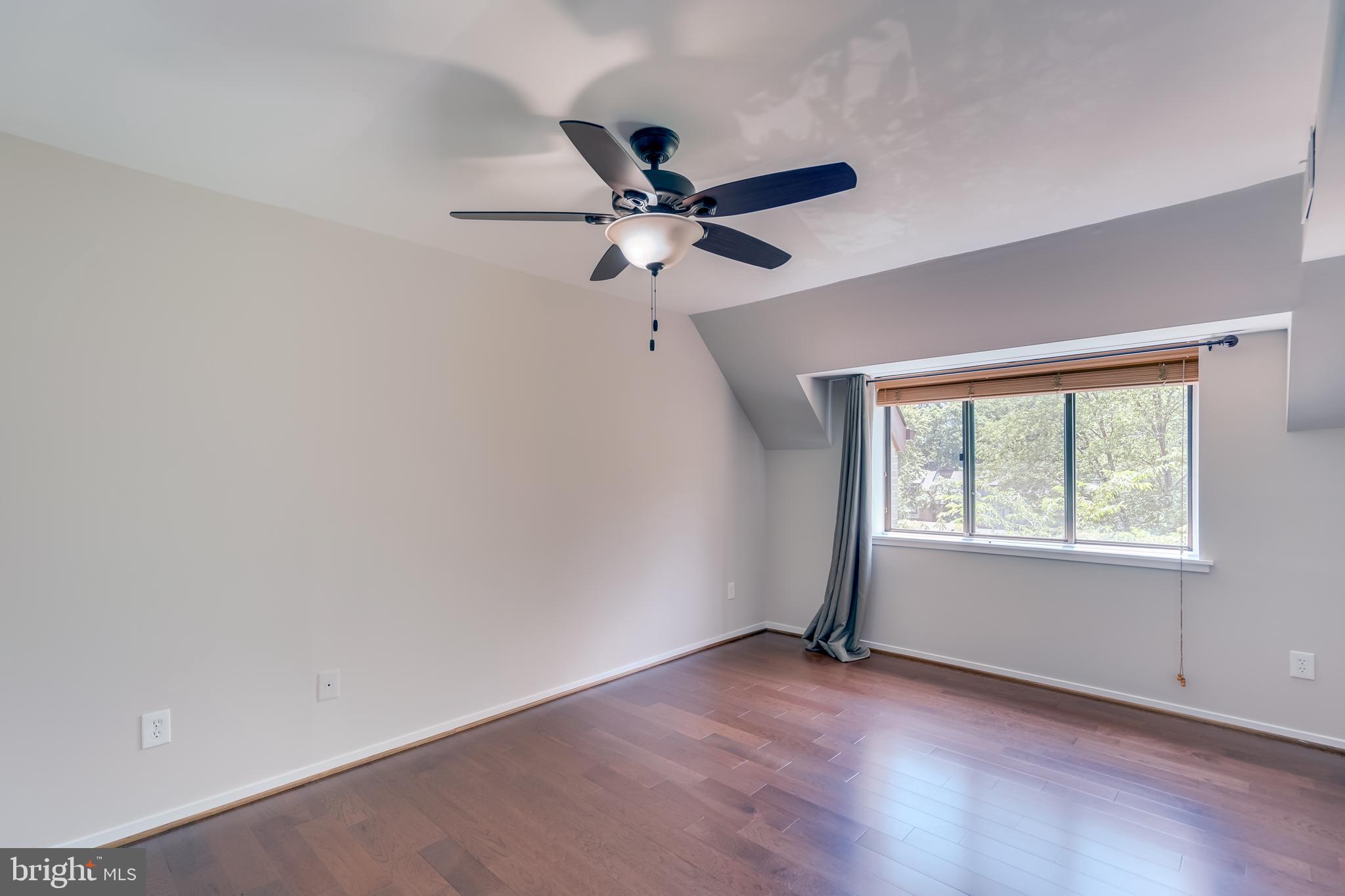 BENTANA PARK - Residential