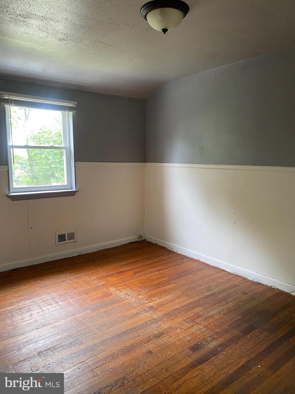 LOCH RAVEN - Residential