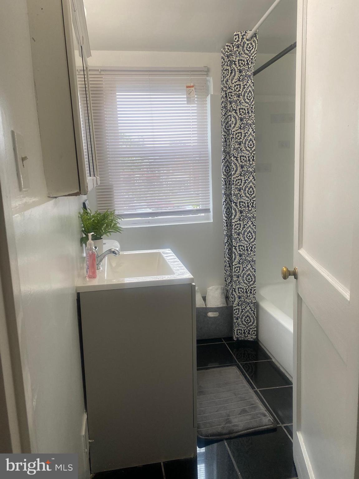 LOCH RAVEN - Residential