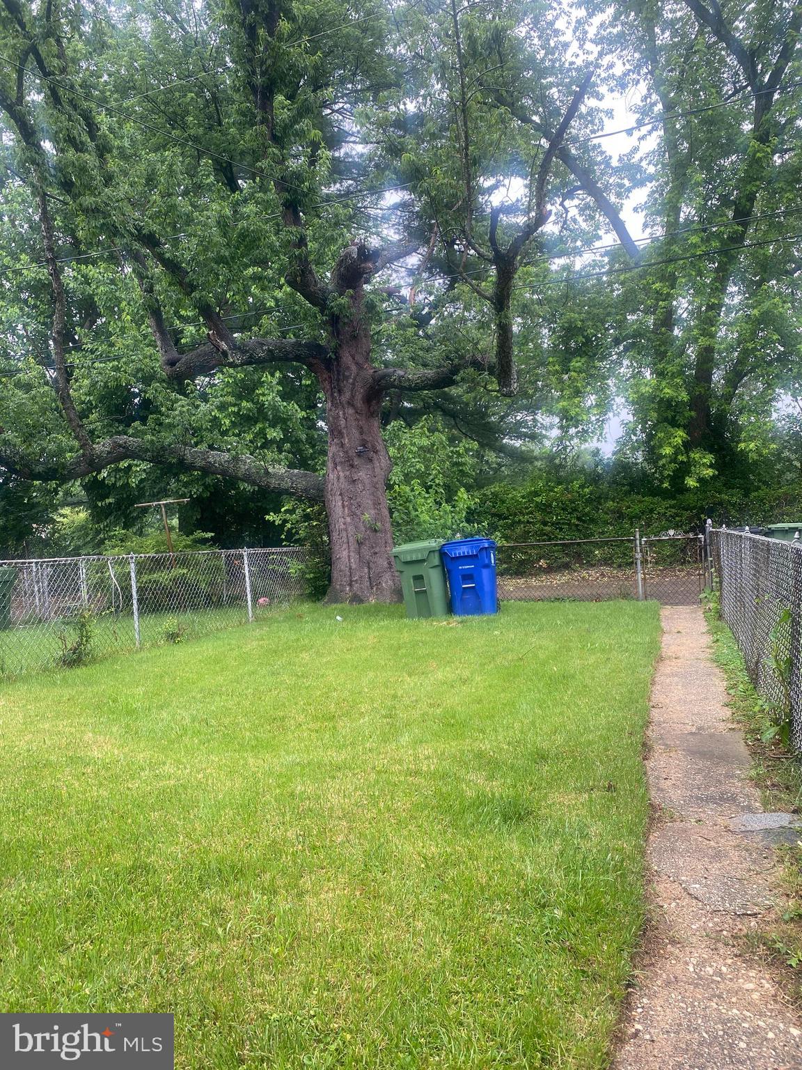 LOCH RAVEN - Residential