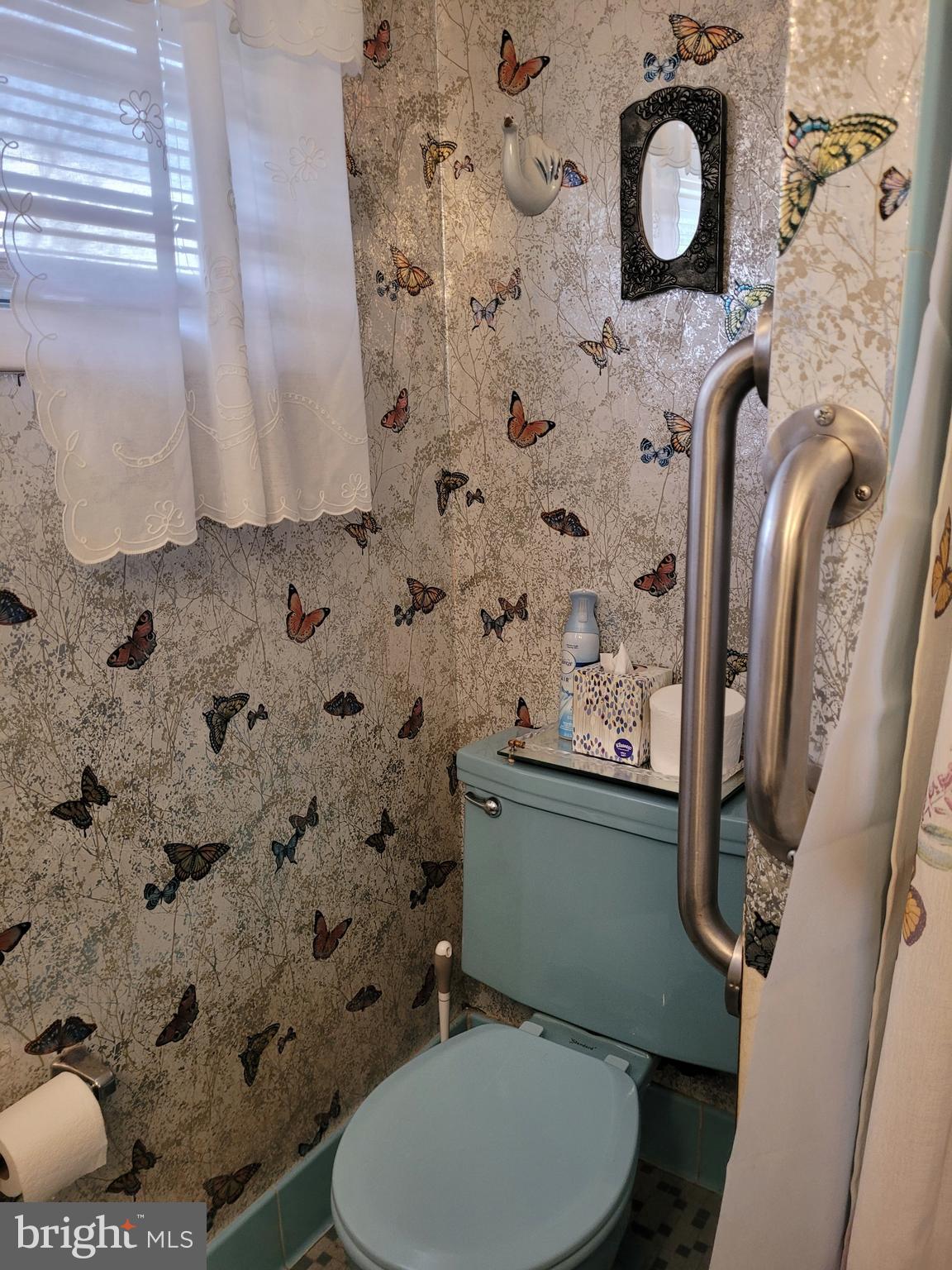 LAYTON HALL - Residential Lease