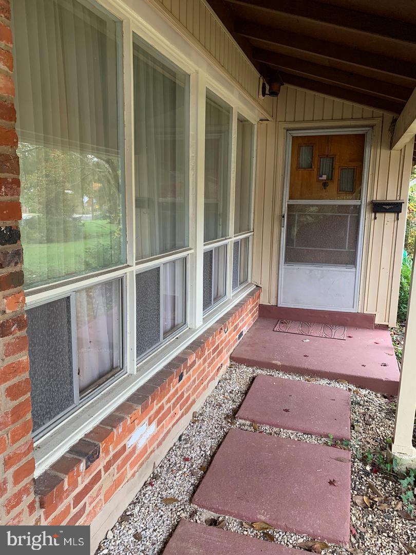 LAYTON HALL - Residential Lease