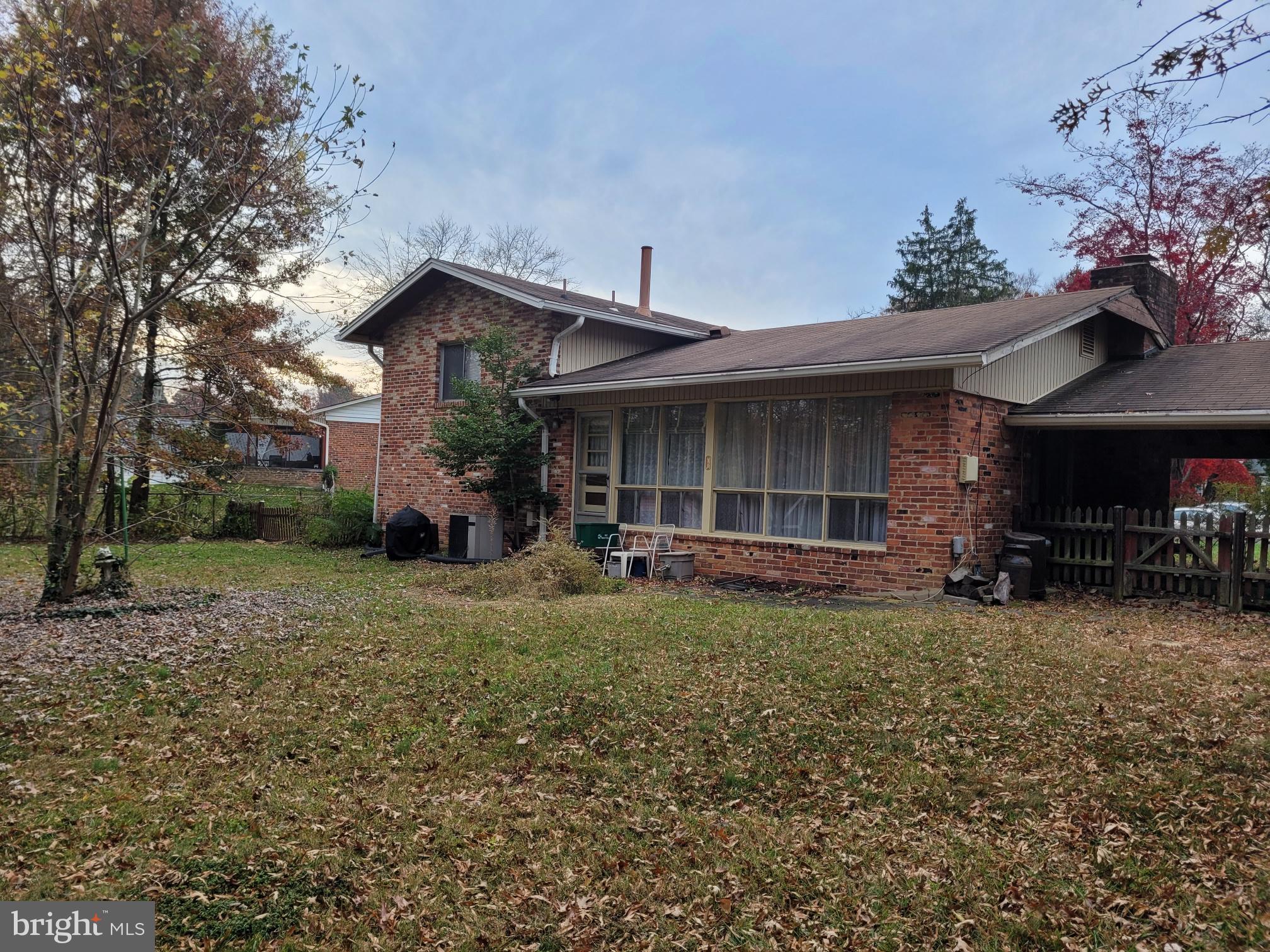 LAYTON HALL - Residential Lease