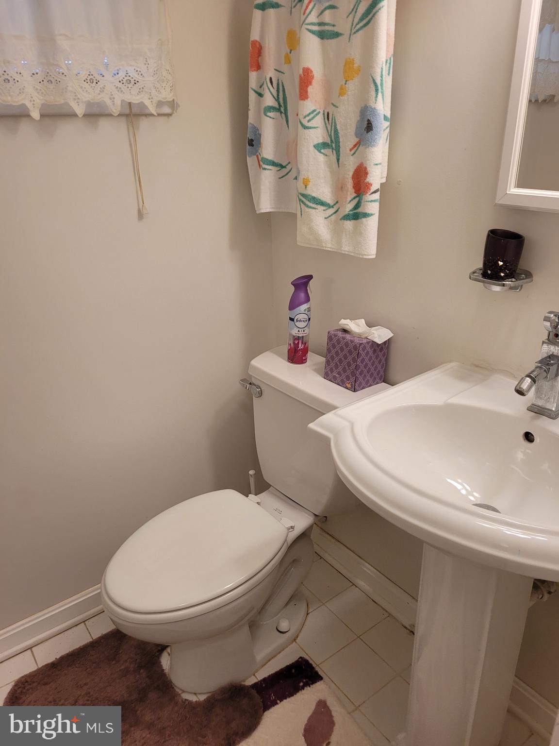 LAYTON HALL - Residential Lease