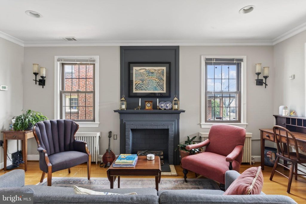 Photo of 1122 Upshur Street NE, WASHINGTON, DC 20017 (MLS # DCDC2243672)