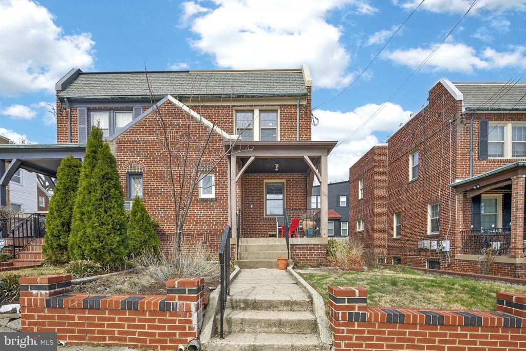 Photo of 1122 Upshur Street NE, WASHINGTON, DC 20017 (MLS # DCDC2243672)