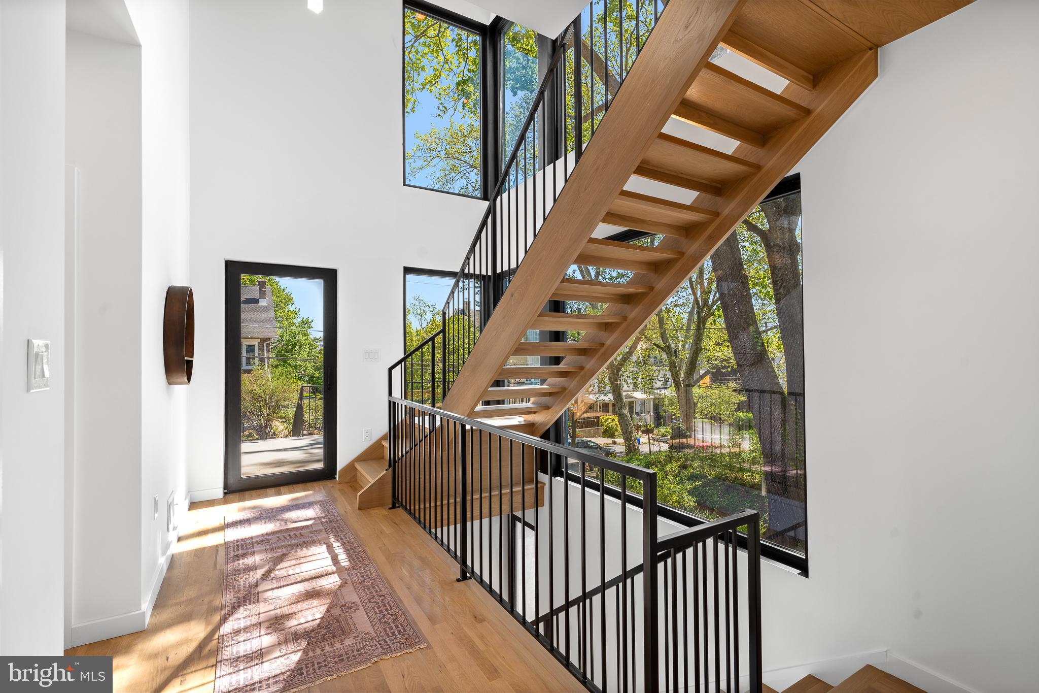 139 W MOUNT PLEASANT AVENUE