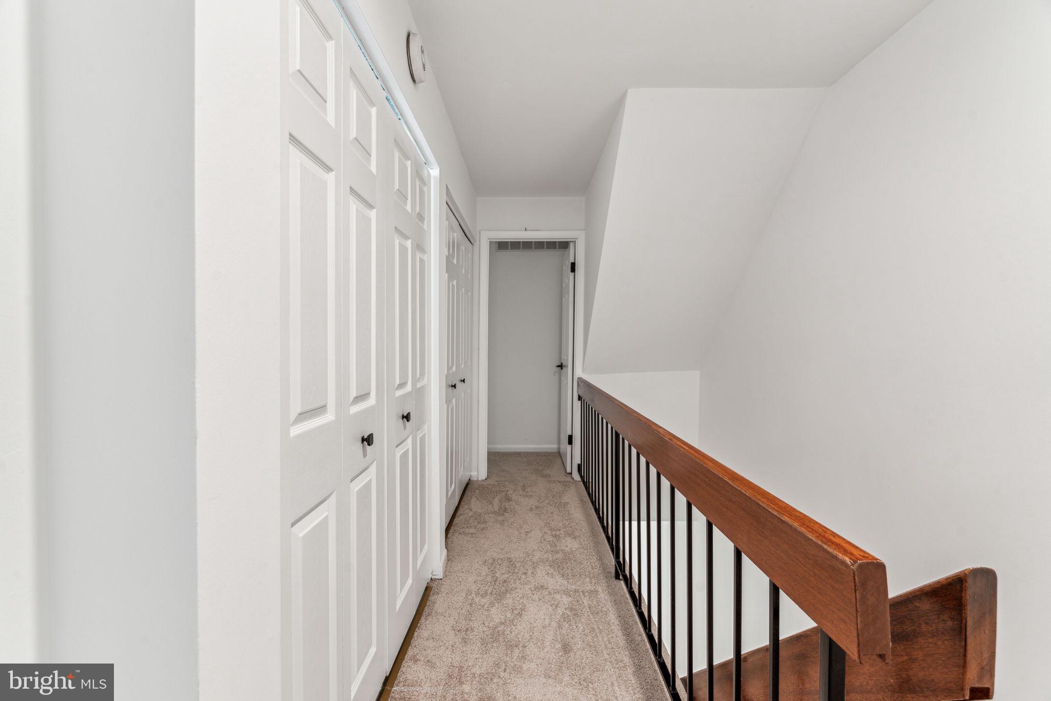 LOGAN SQUARE - Residential