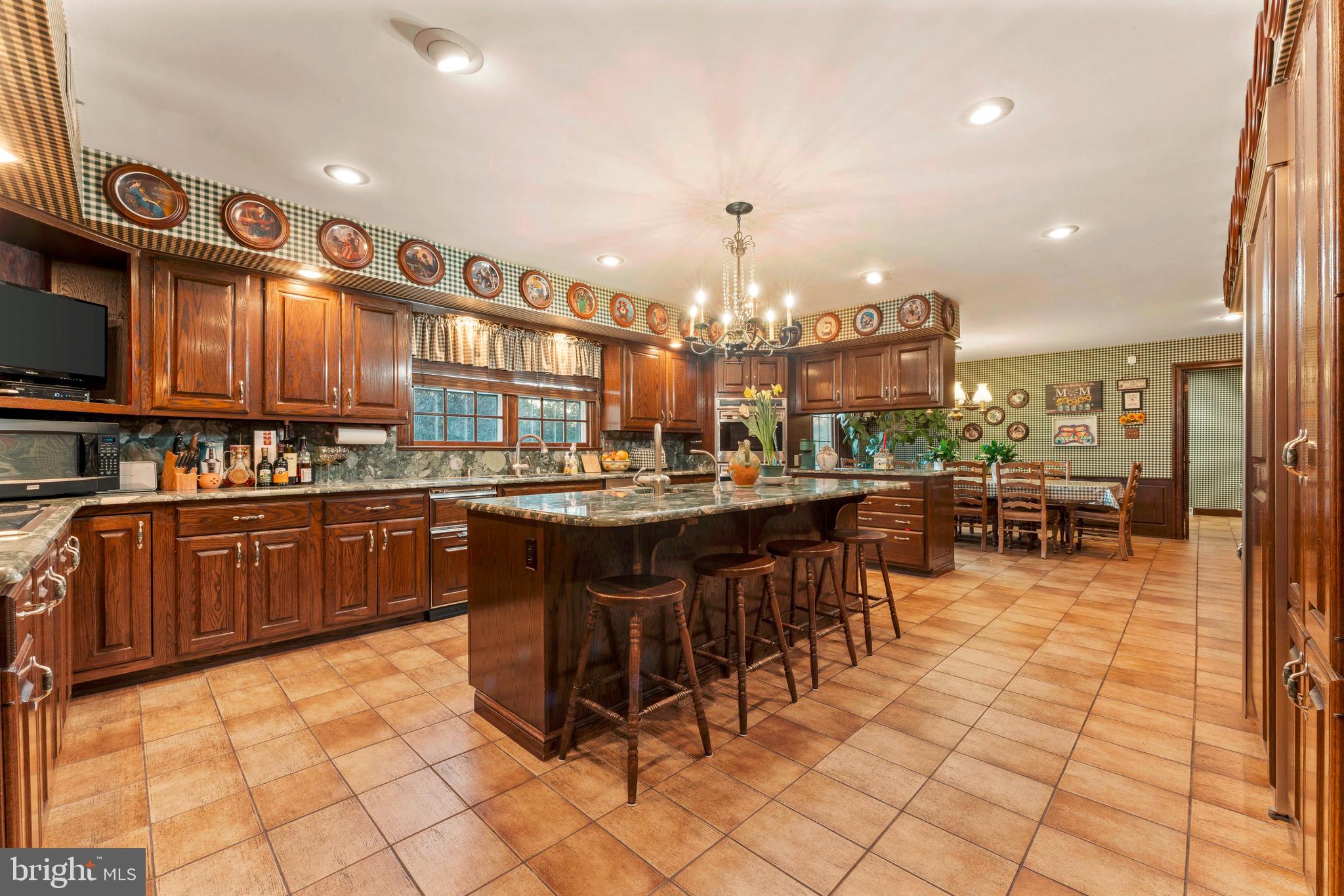 CEDAR GLEN - Residential