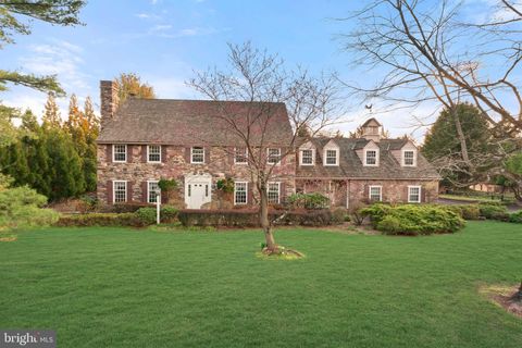 111 CEDAR GLEN DRIVE NEW HOPE PA 18938