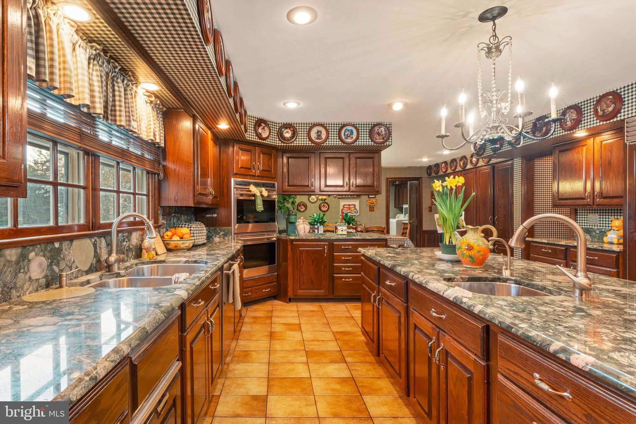 CEDAR GLEN - Residential