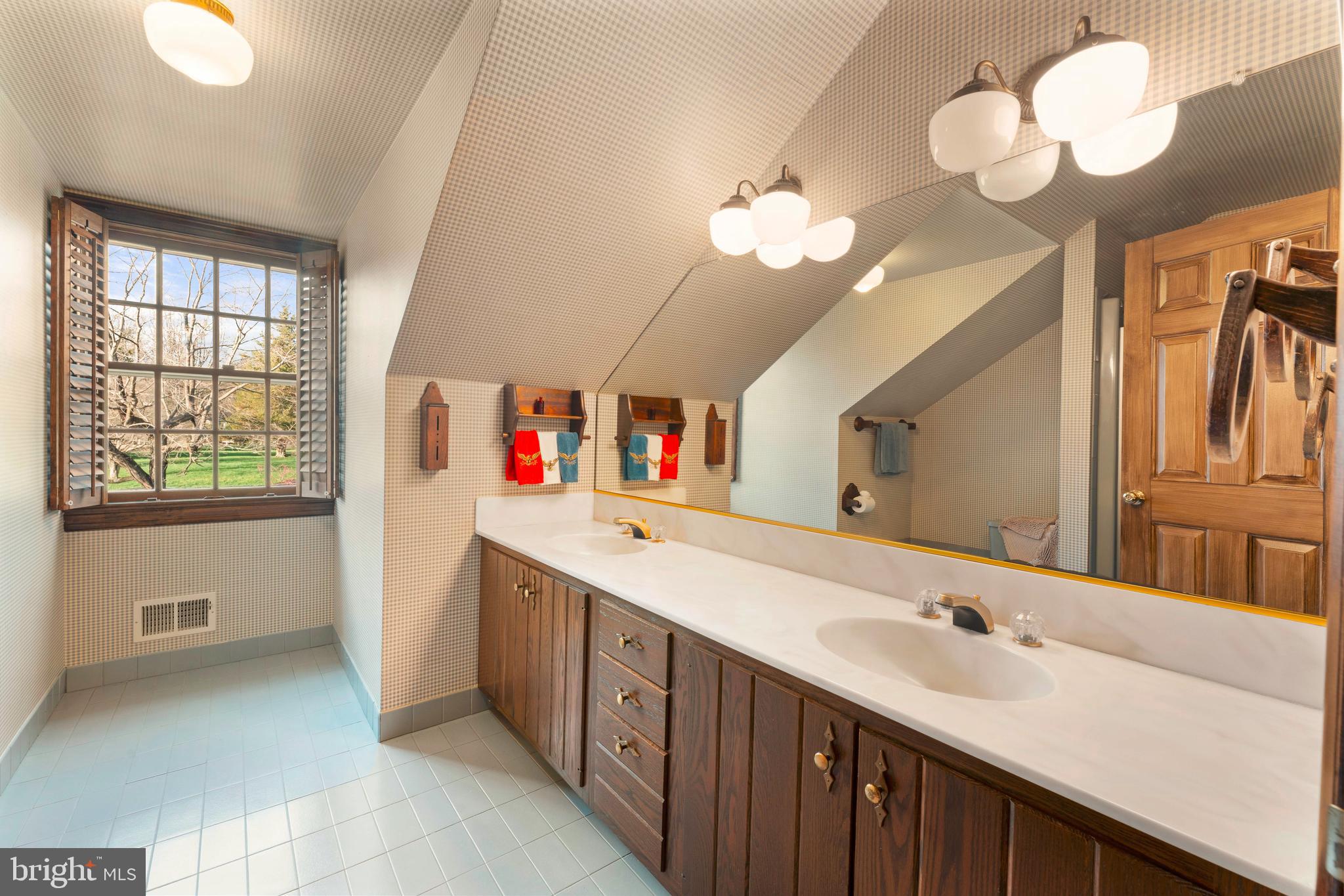 CEDAR GLEN - Residential