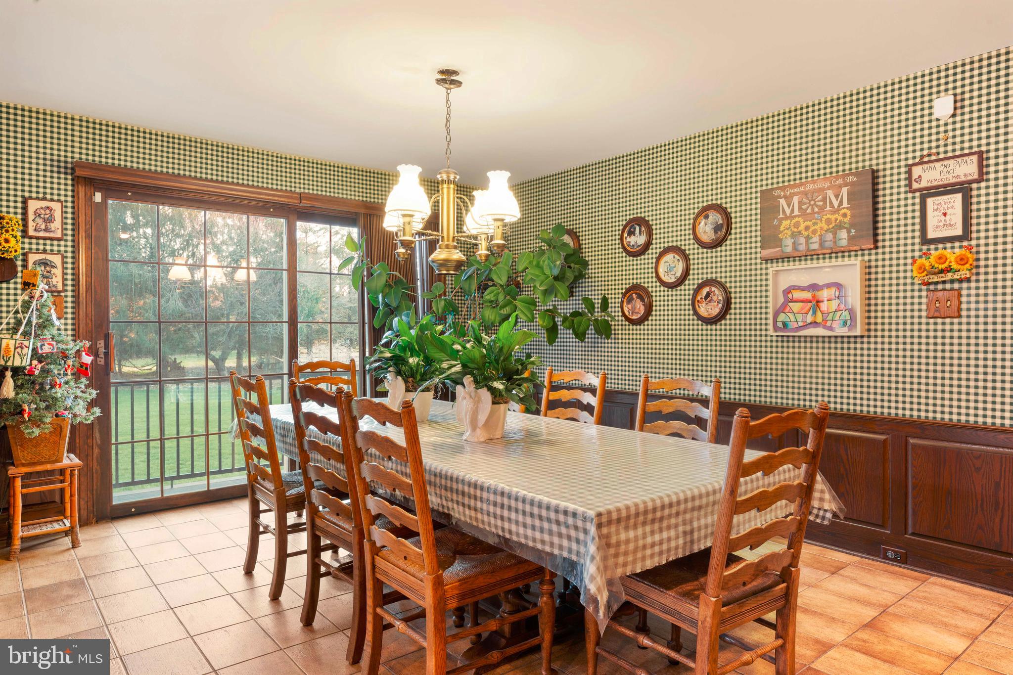 CEDAR GLEN - Residential