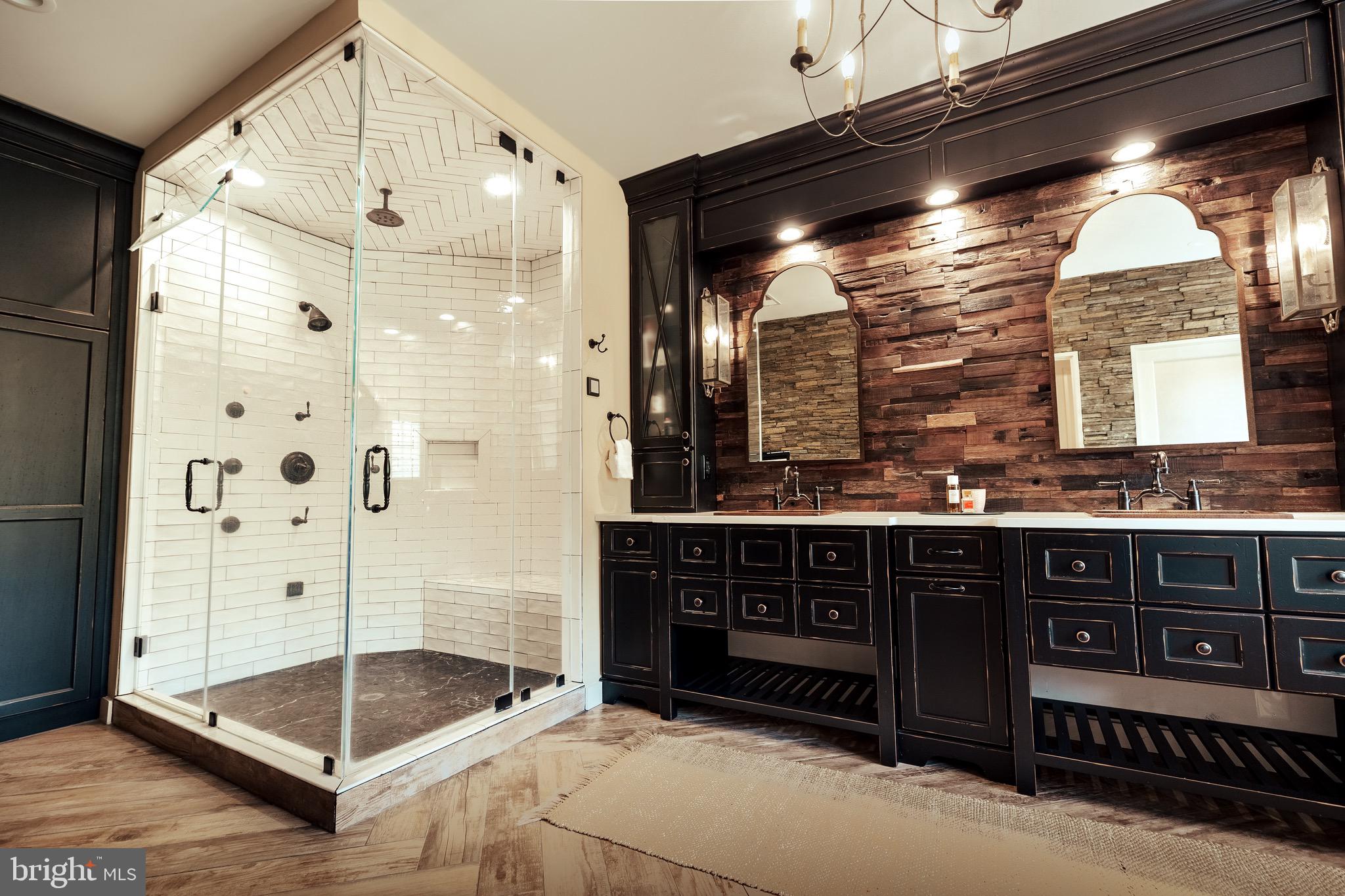 DEERFIELD FARM - Residential