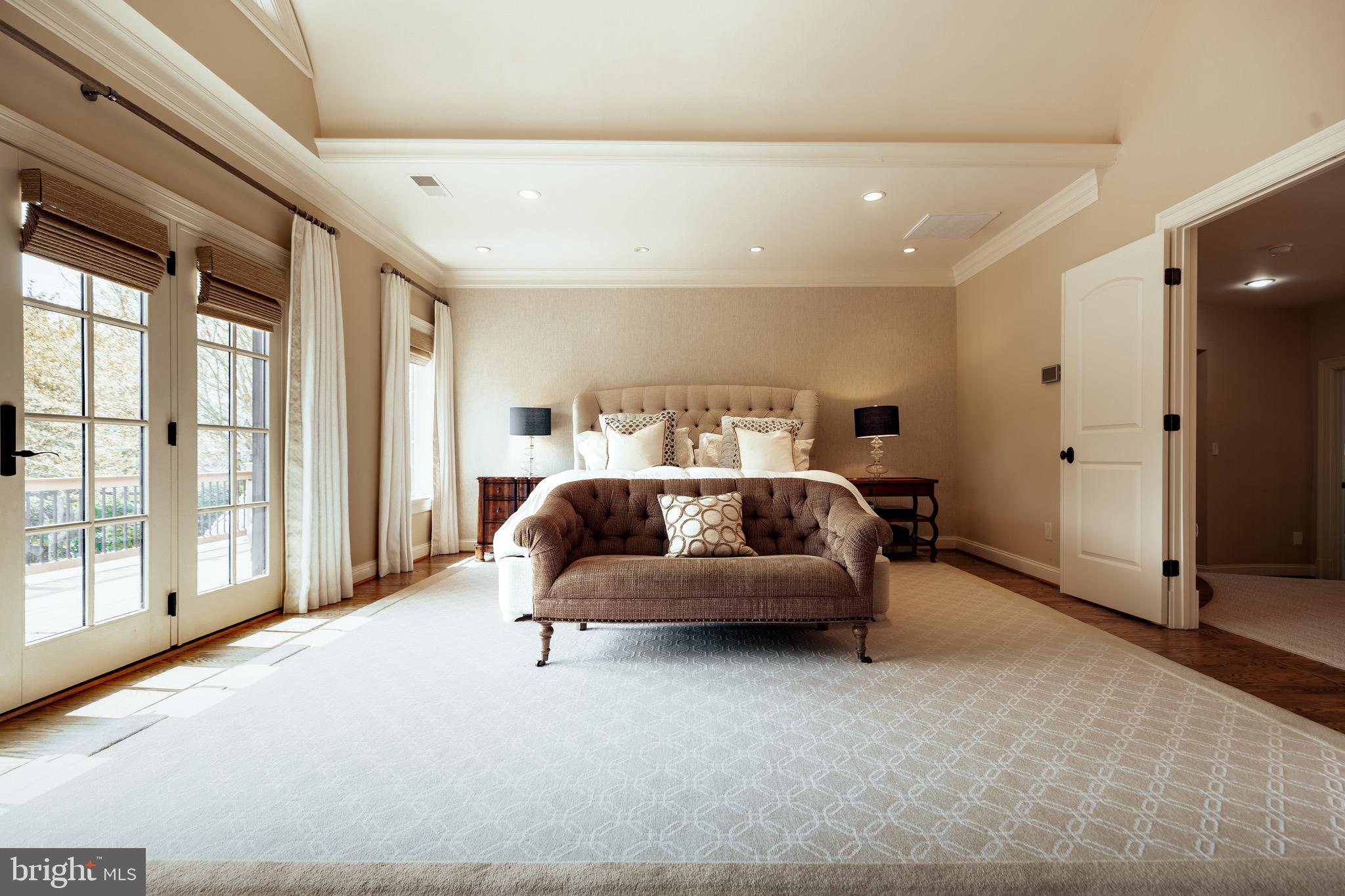 DEERFIELD FARM - Residential