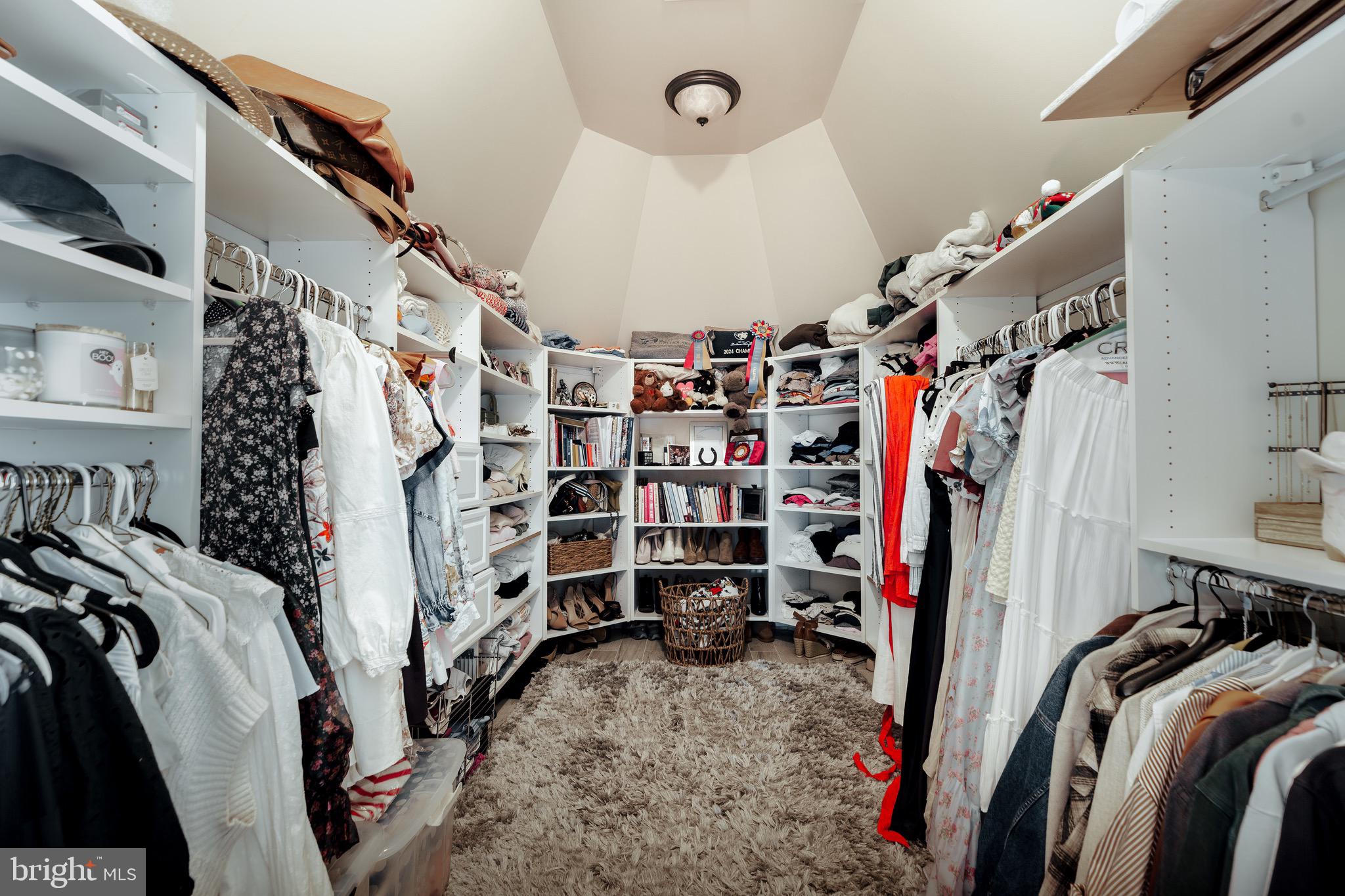 DEERFIELD FARM - Residential