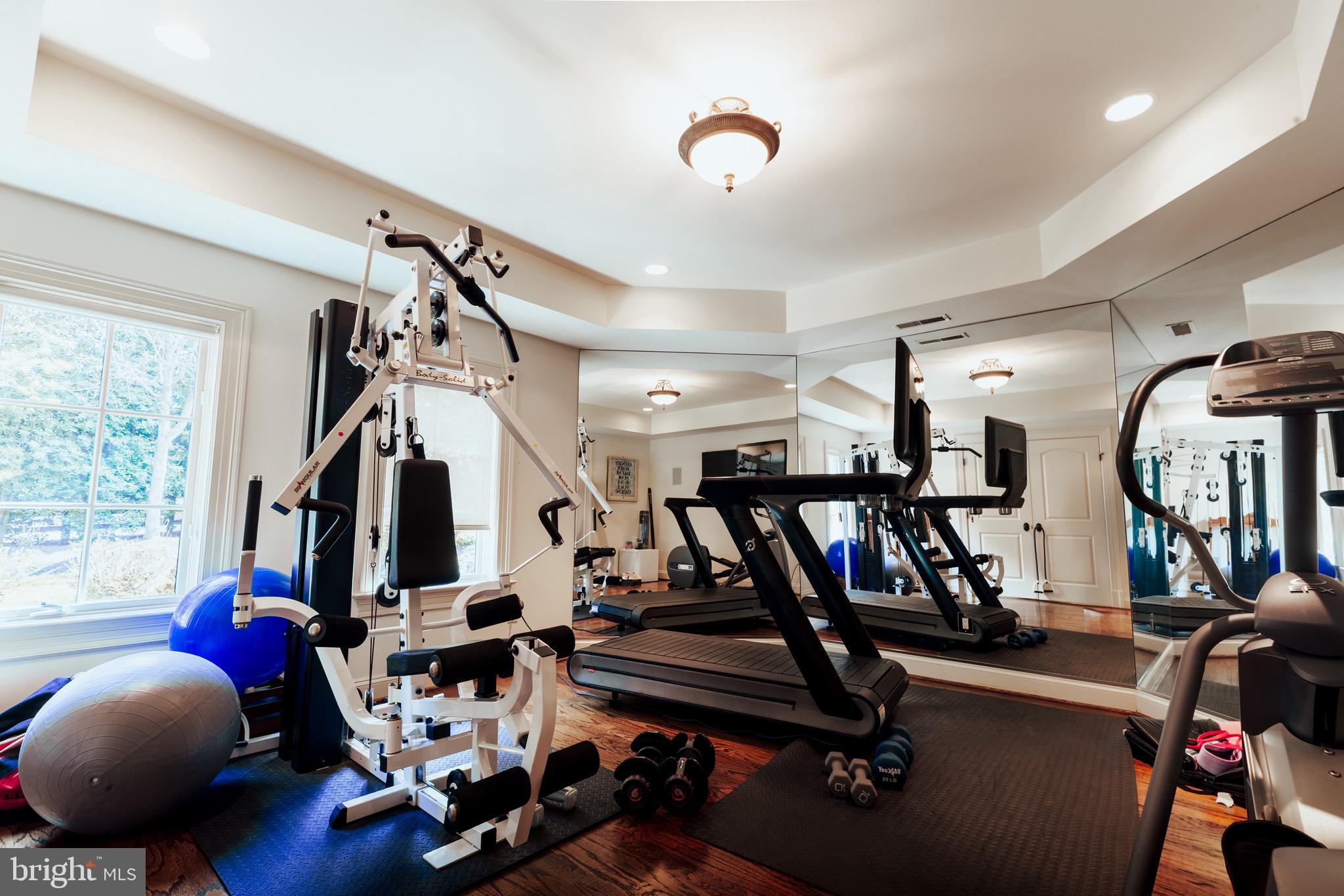 DEERFIELD FARM - Residential