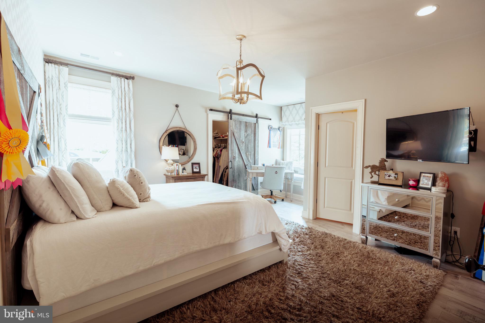 DEERFIELD FARM - Residential