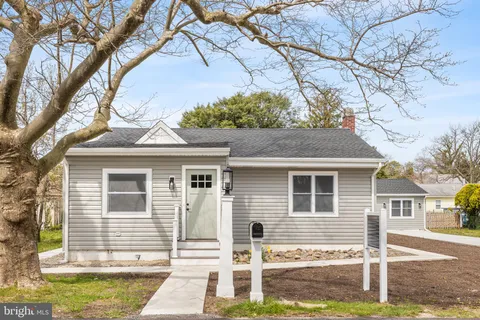 9 S 6th Street, Villas, NJ 08251 - MLS#: NJCM2004992