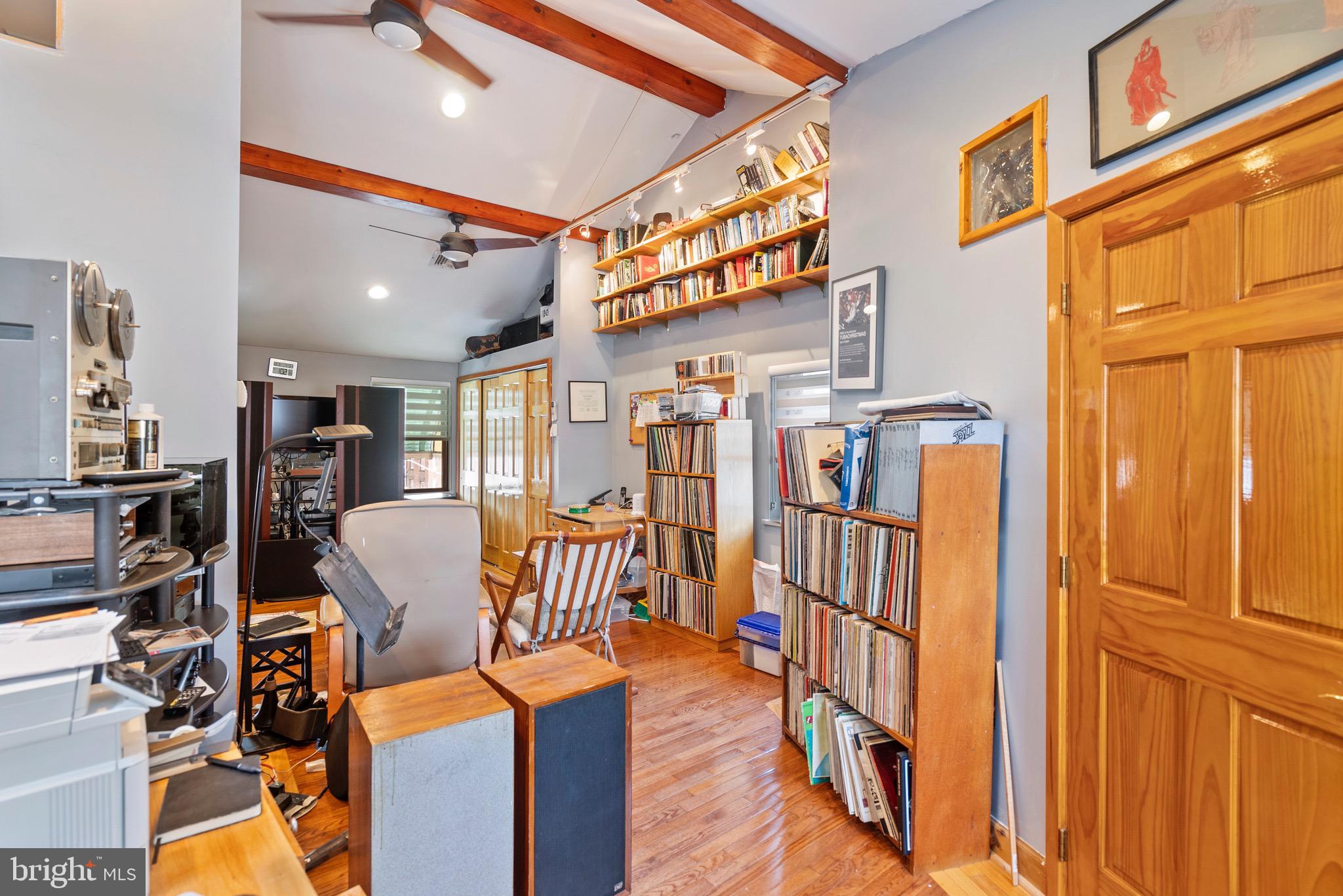 PASSYUNK SQUARE - Residential