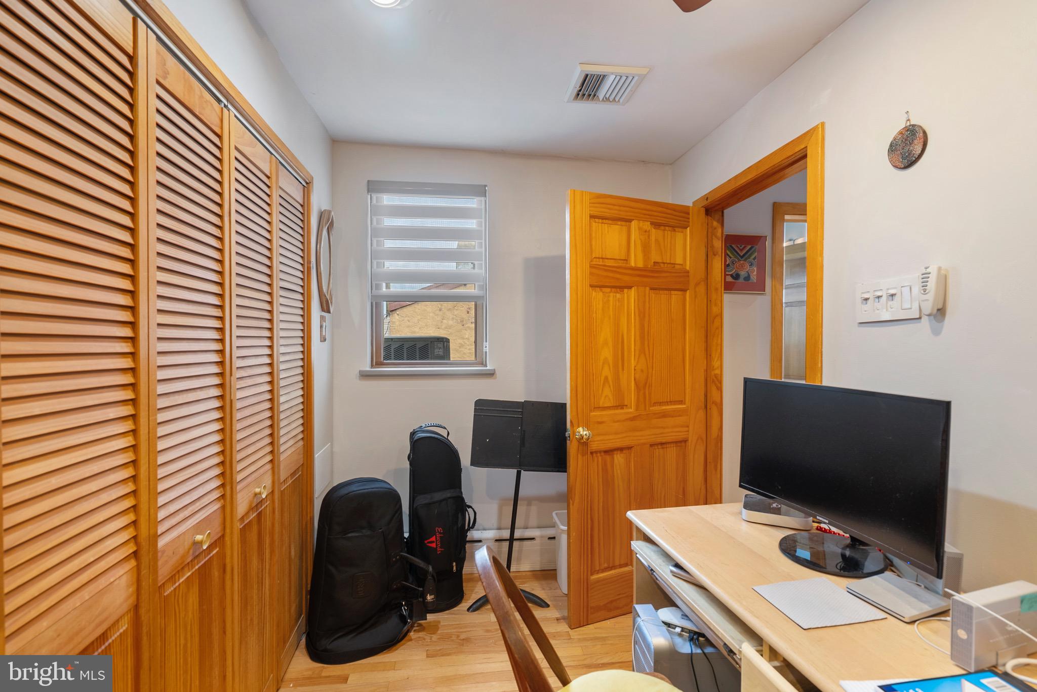 PASSYUNK SQUARE - Residential