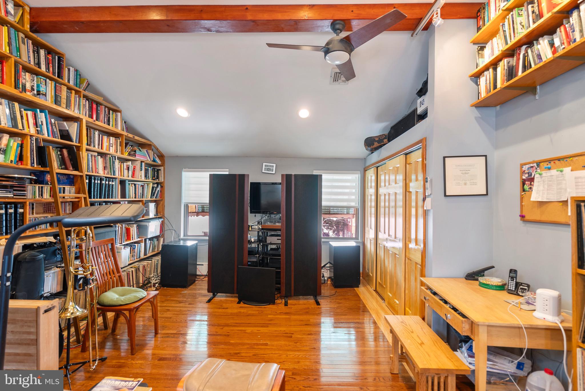 PASSYUNK SQUARE - Residential