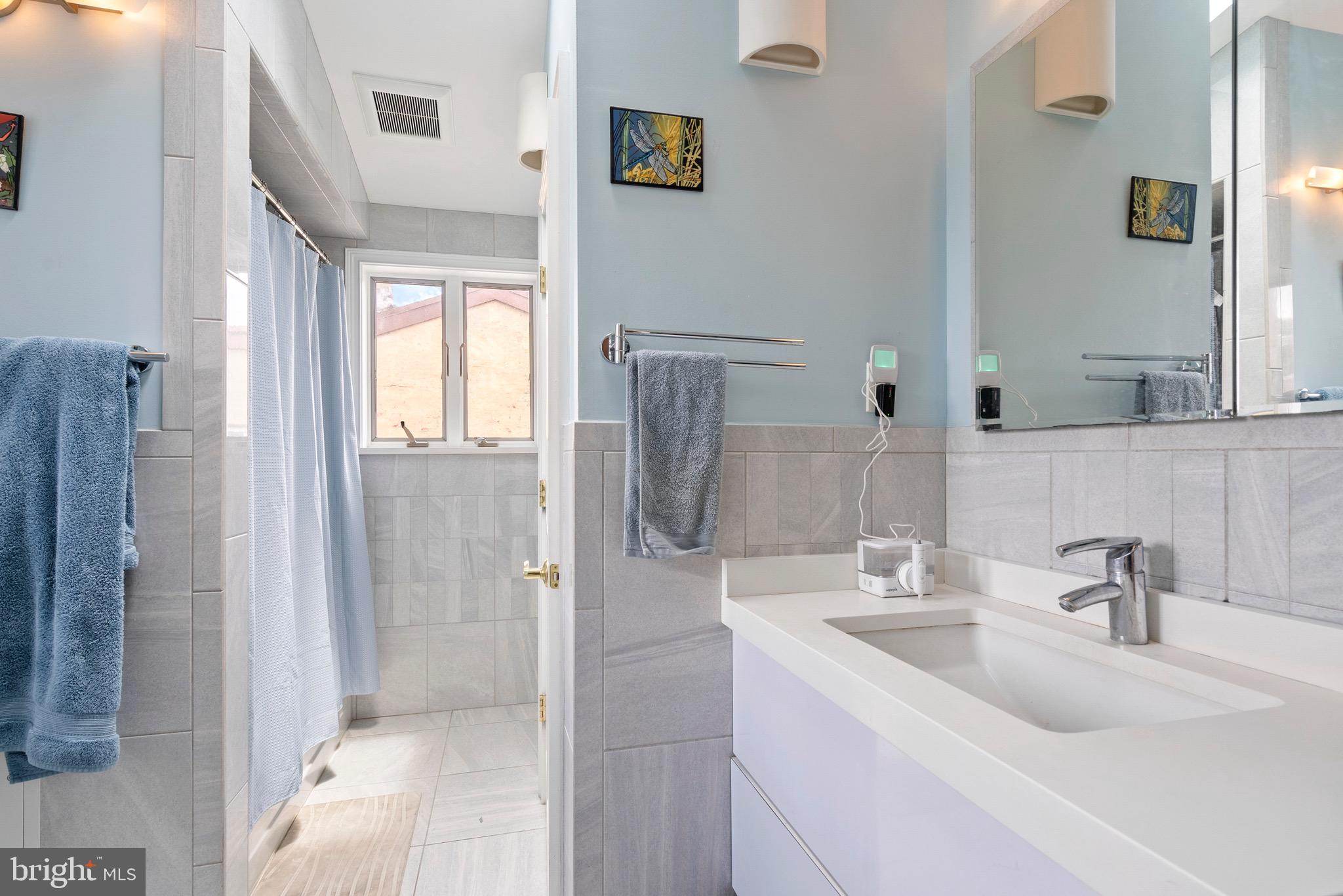 PASSYUNK SQUARE - Residential