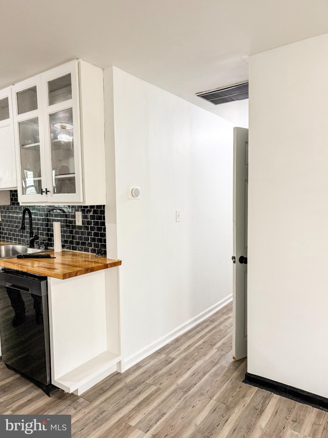 SIMONDS GARDENS - Residential