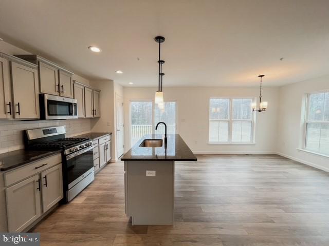 CREEKVALE - Residential