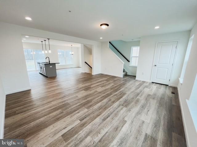 CREEKVALE - Residential