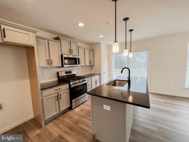 CREEKVALE - Residential