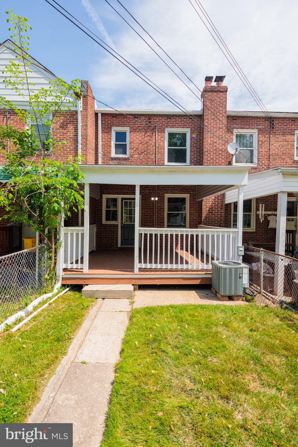 EASTFIELD - Residential