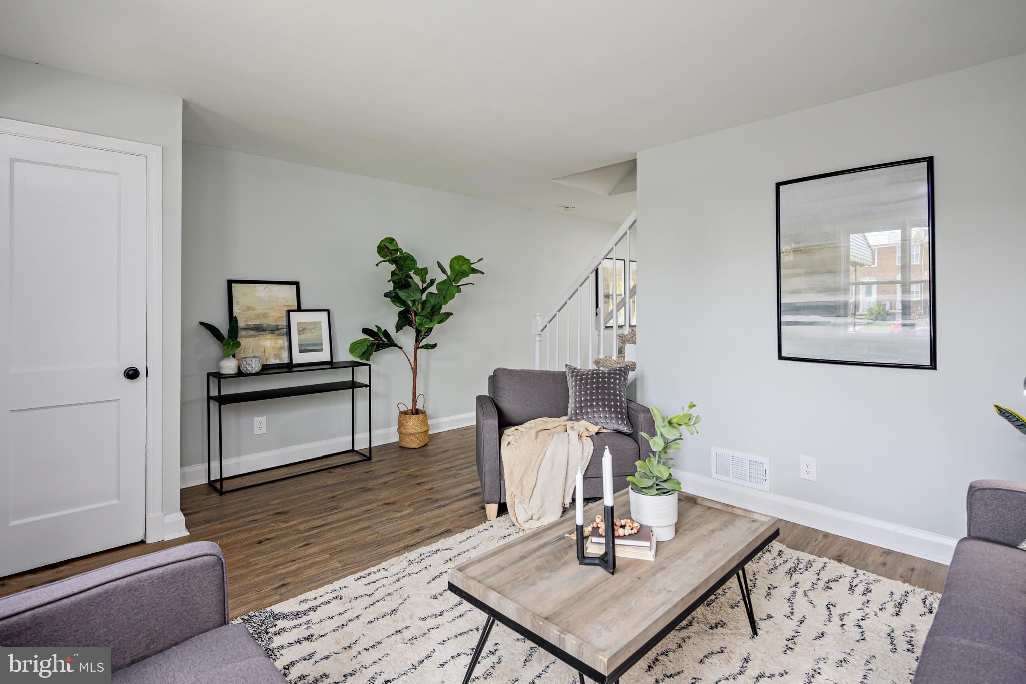 EASTFIELD - Residential