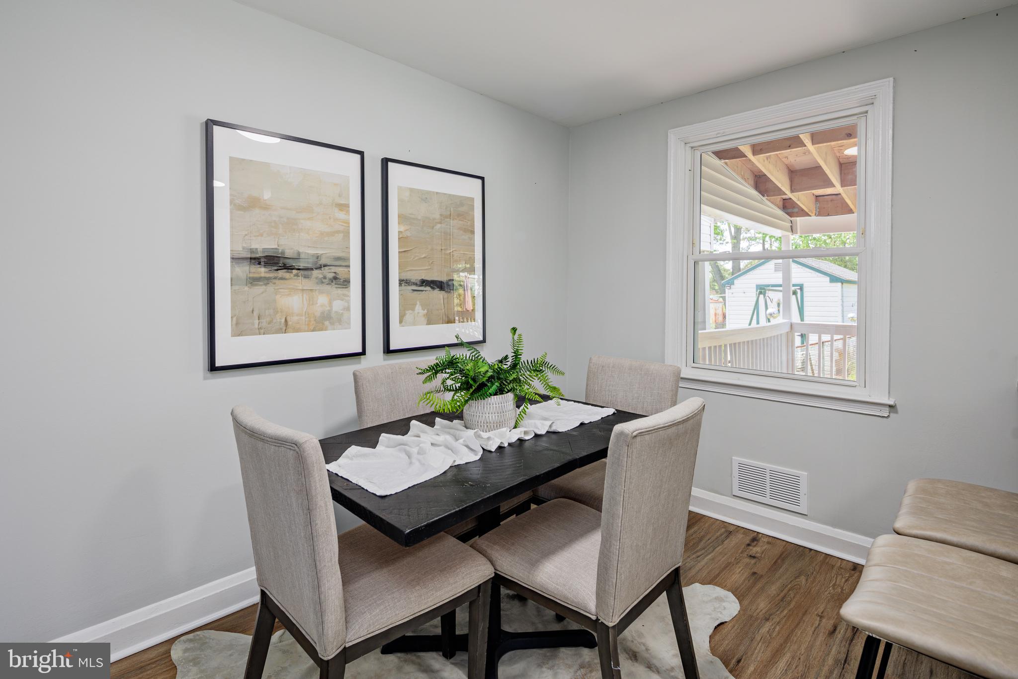 EASTFIELD - Residential