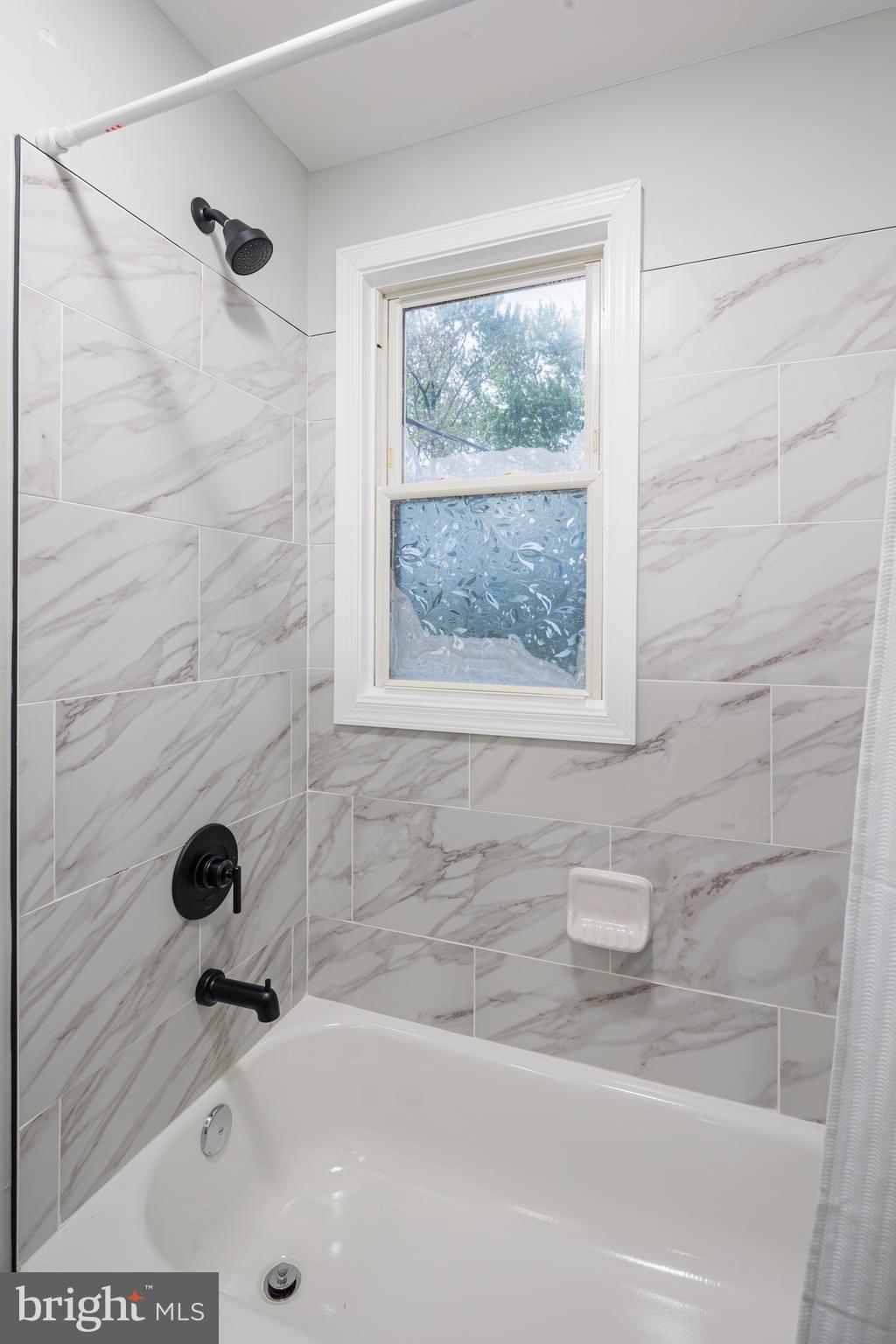 EASTFIELD - Residential