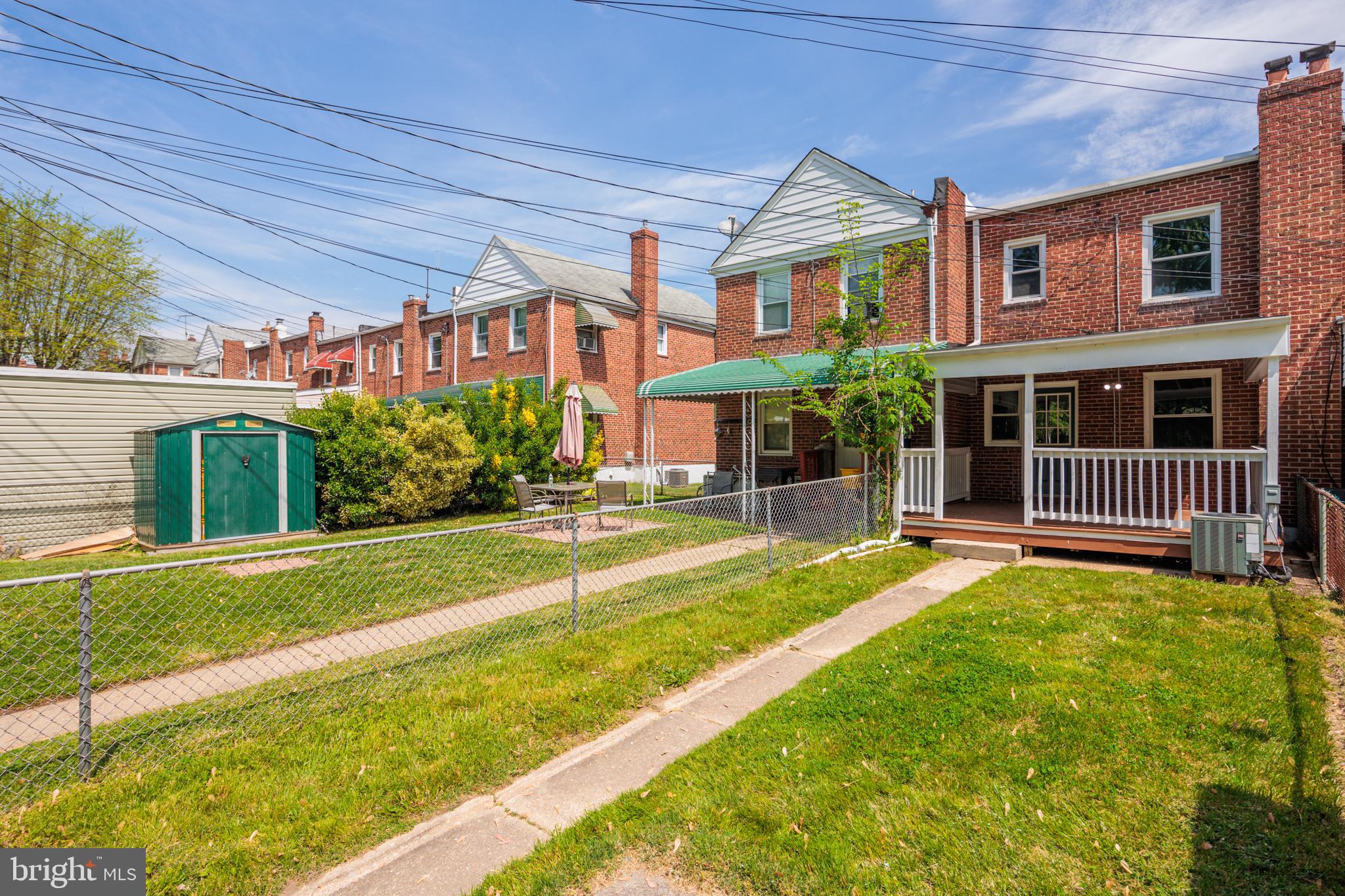 EASTFIELD - Residential