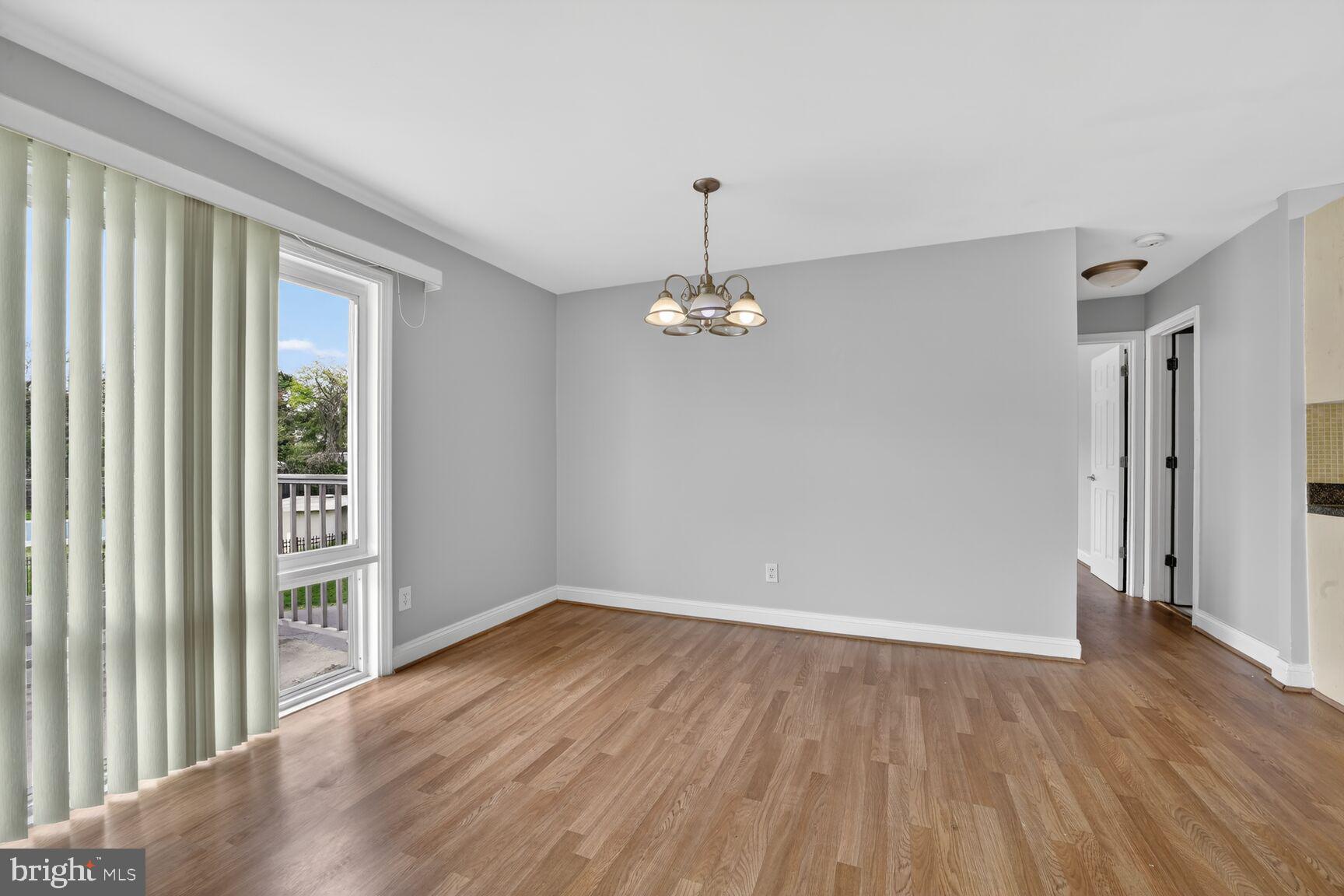 HYATTSVILLE - Residential