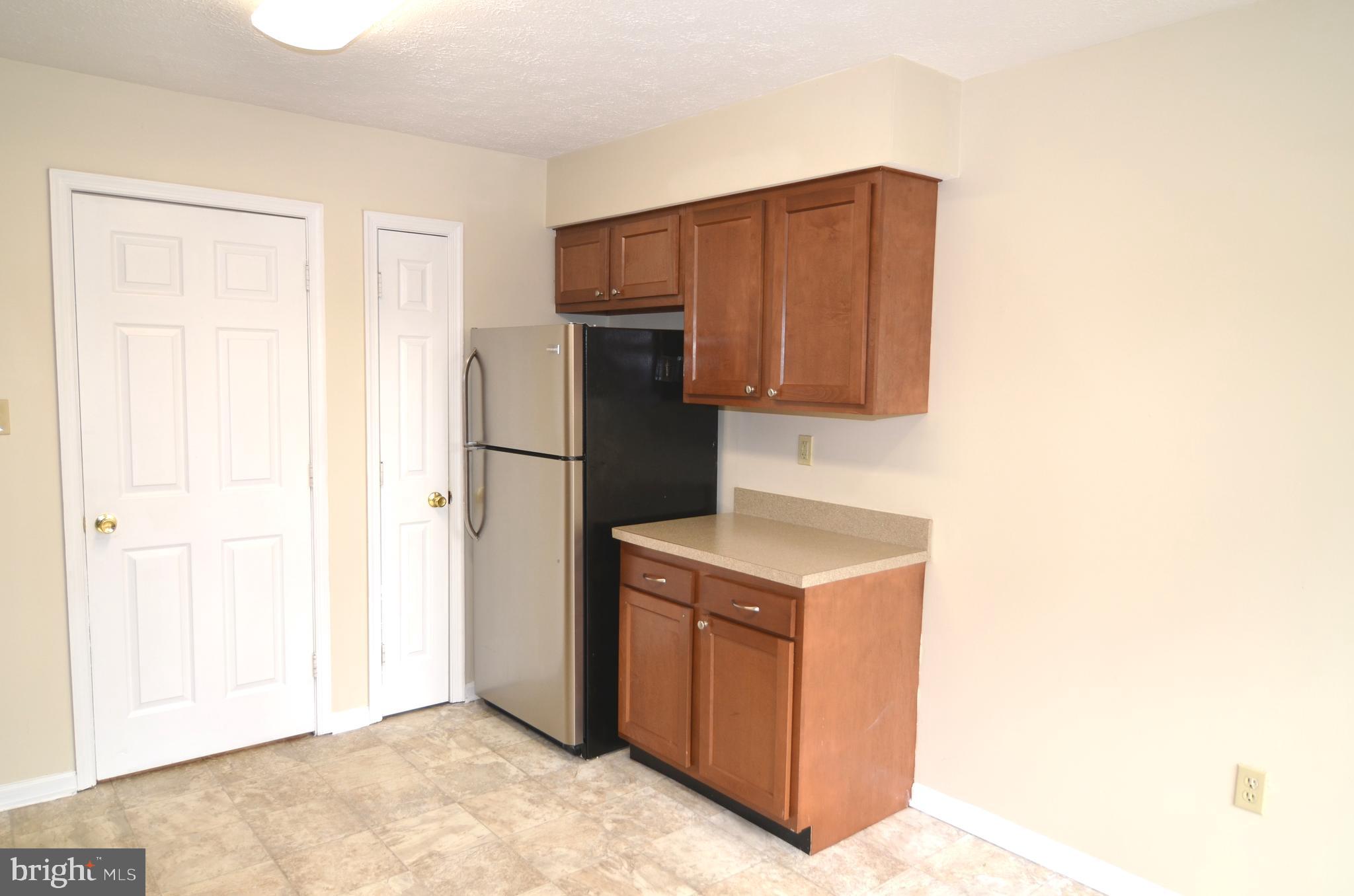 CARMEN WOODS - Residential Lease