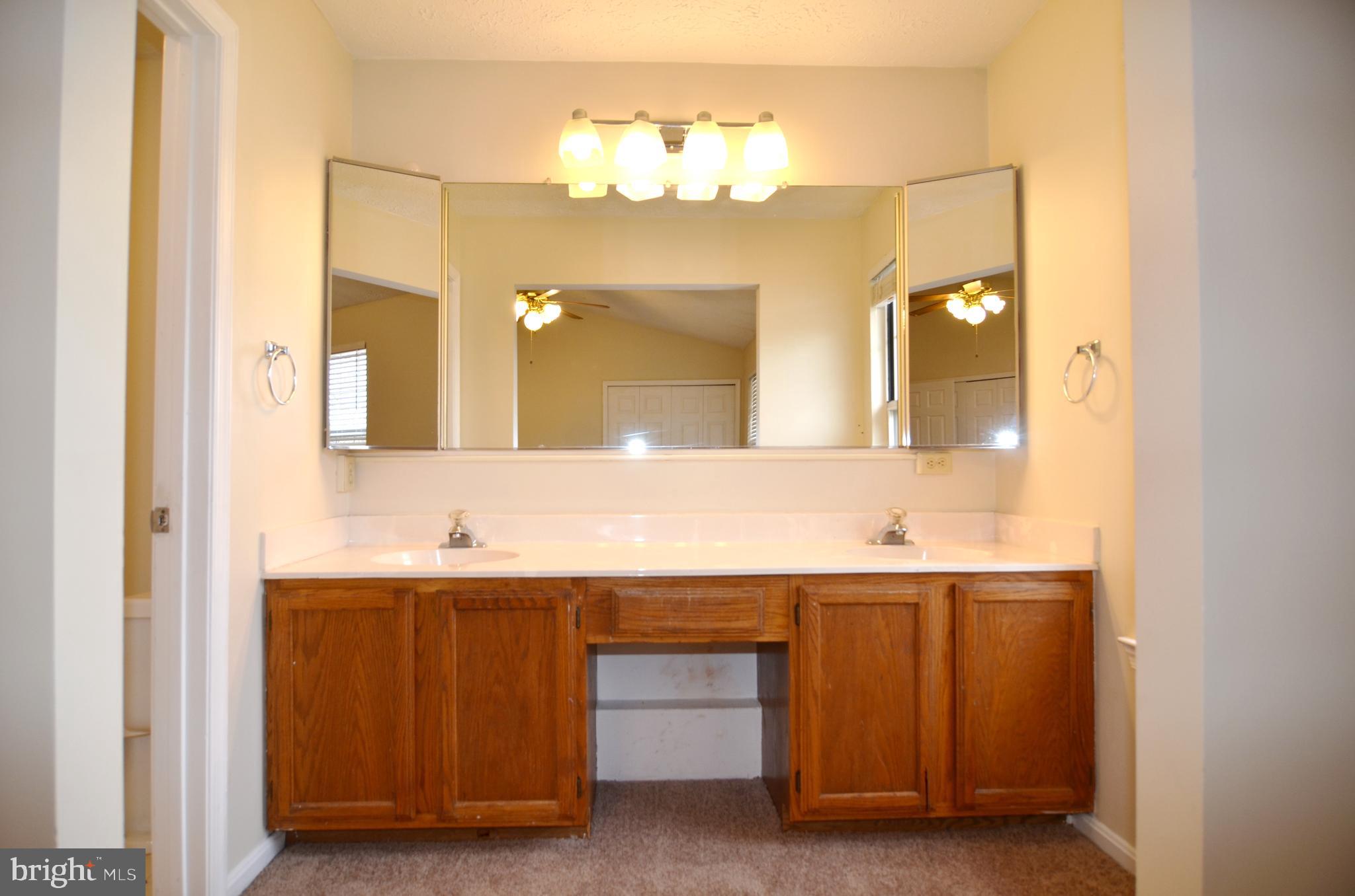 CARMEN WOODS - Residential Lease