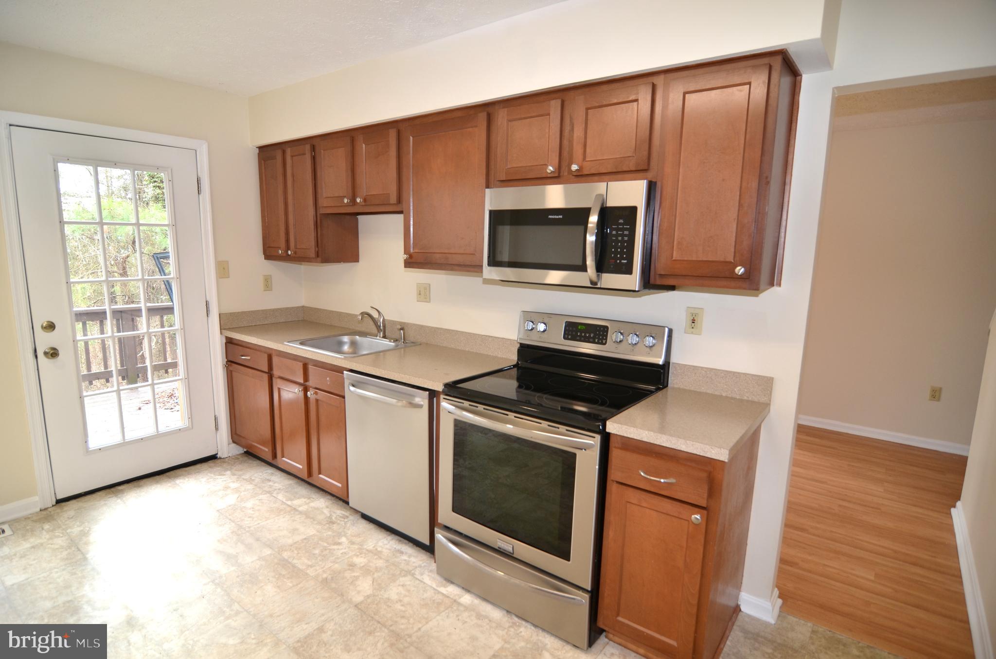 CARMEN WOODS - Residential Lease